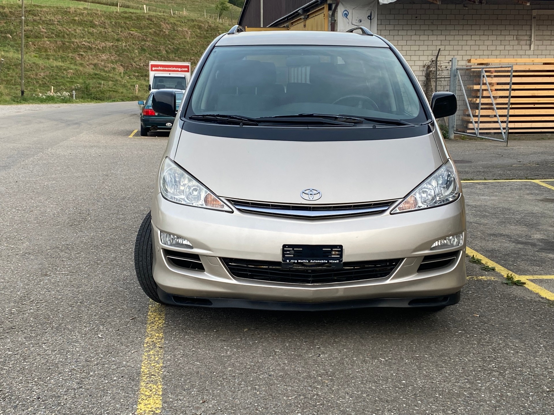 TOYOTA Frisch ab MFK – 8-fach bereift-image-0