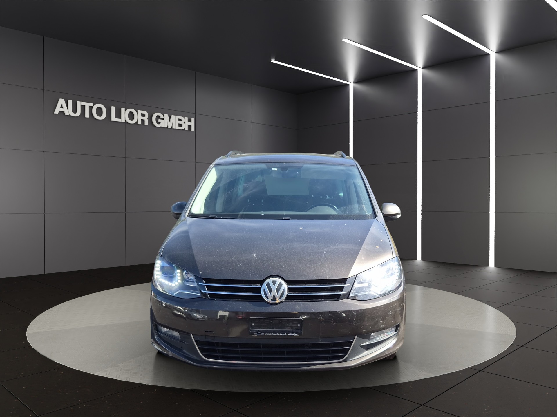 VW 2.0D4M 7xPlatz-image-1