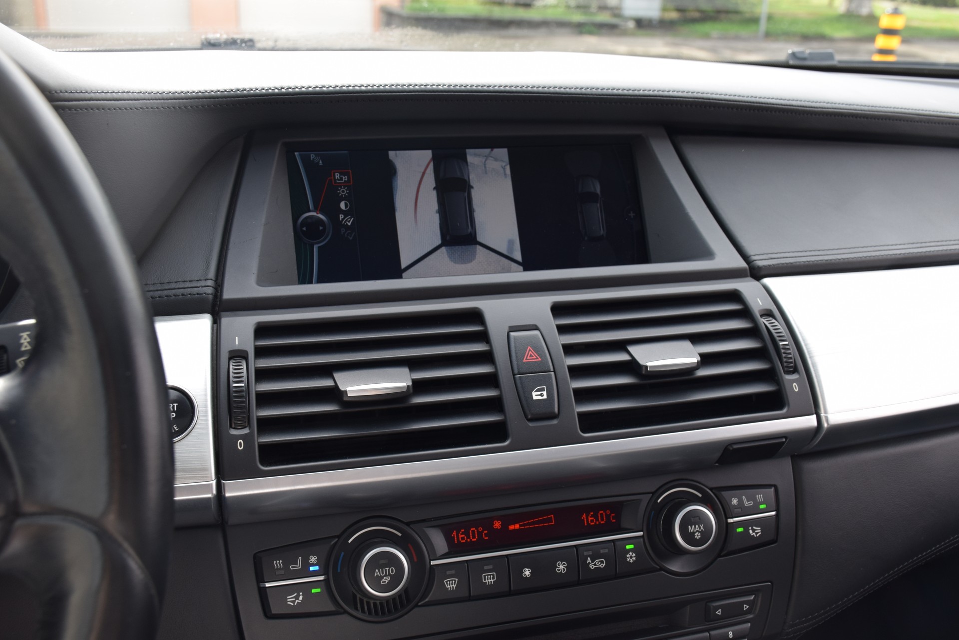 BMW X5 xDrive 40d Steptronic-image-14