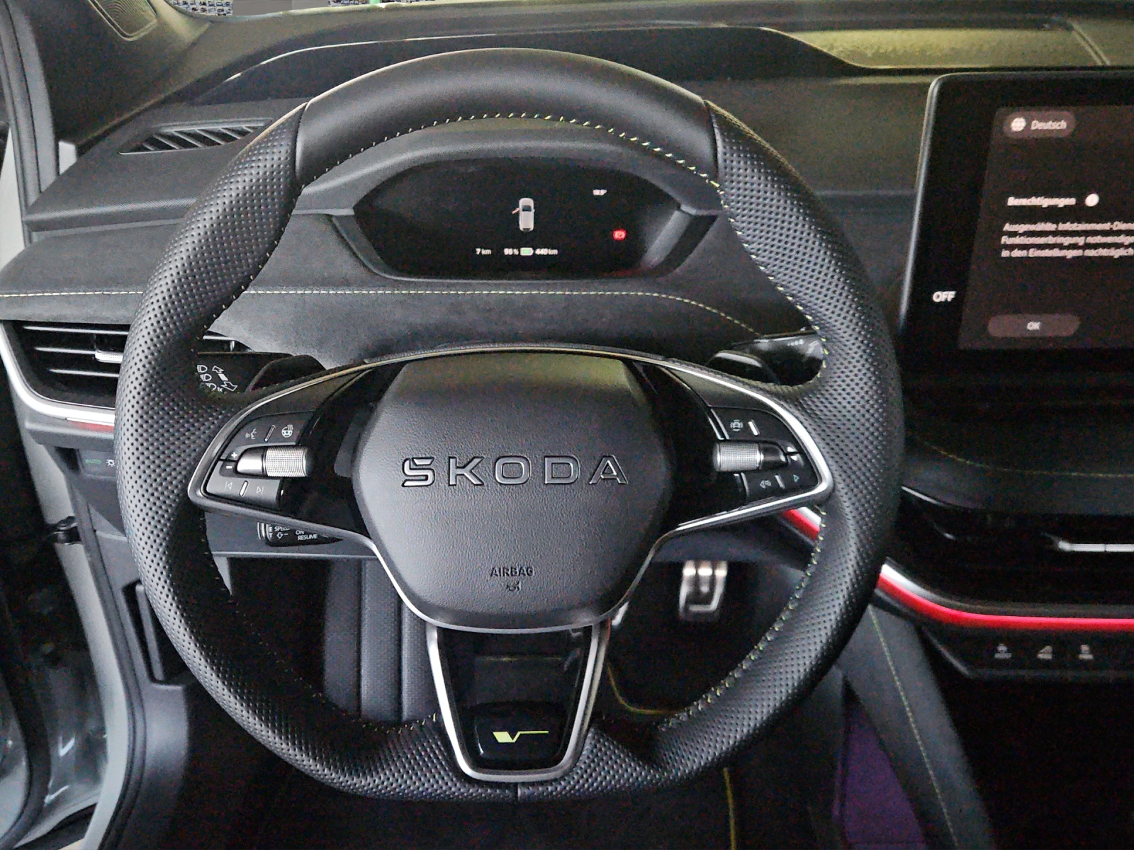 SKODA Elroq RS 4x4-image-10
