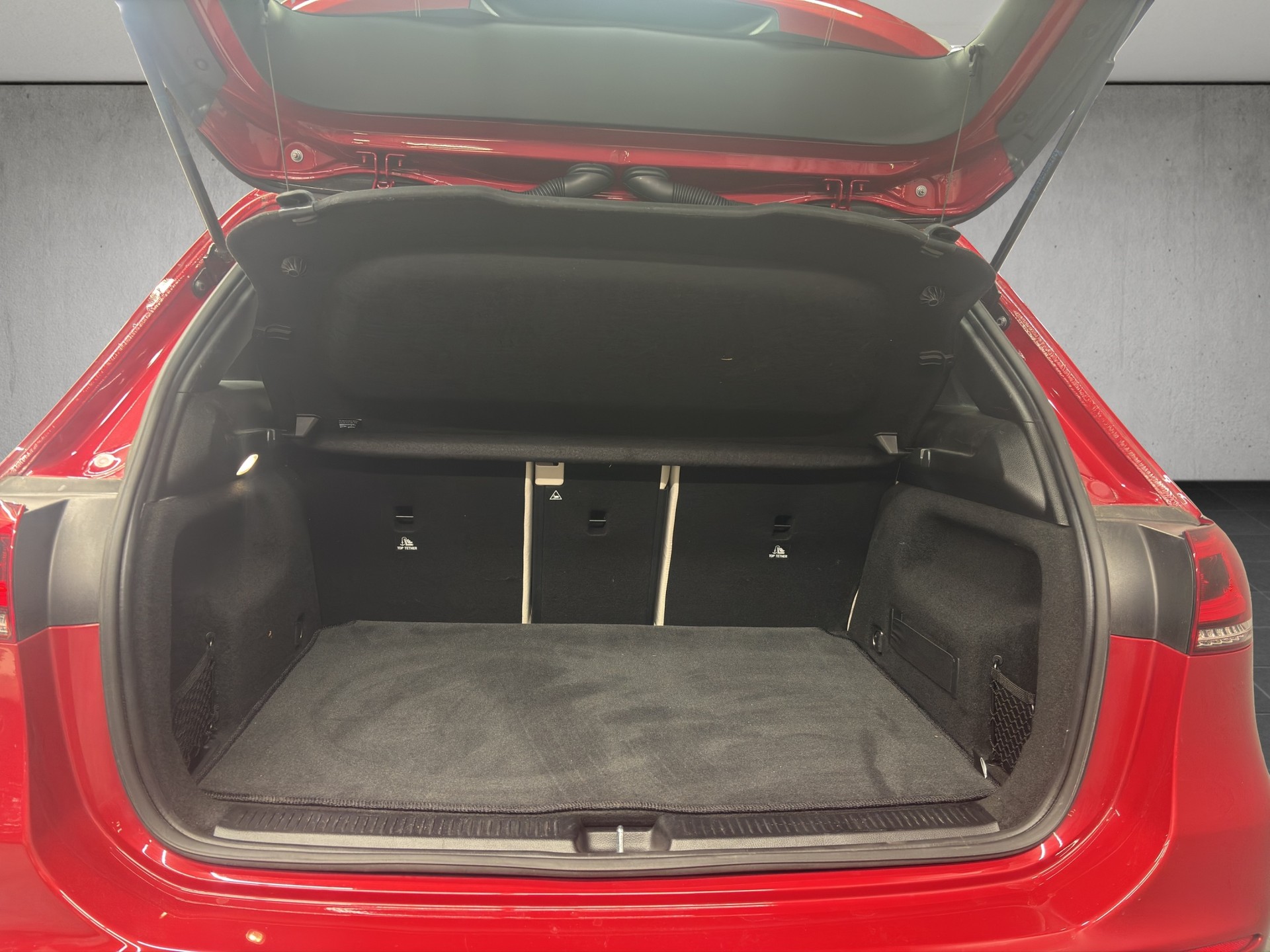MERCEDES-BENZ B 200 4Matic Progressive-image-6
