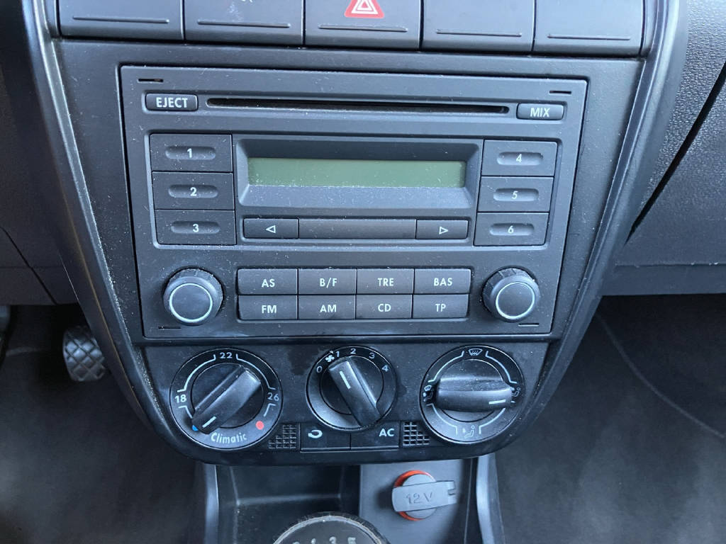 VW Fox 1.2 55-image-14