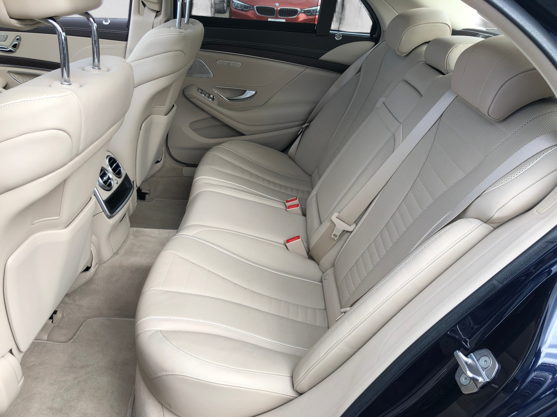 MERCEDES-BENZ S 400 d 4Matic 9G-Tronic-image-24
