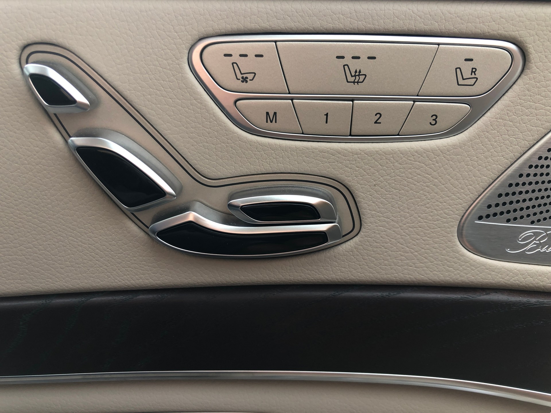 MERCEDES-BENZ S 400 d 4Matic 9G-Tronic-image-21