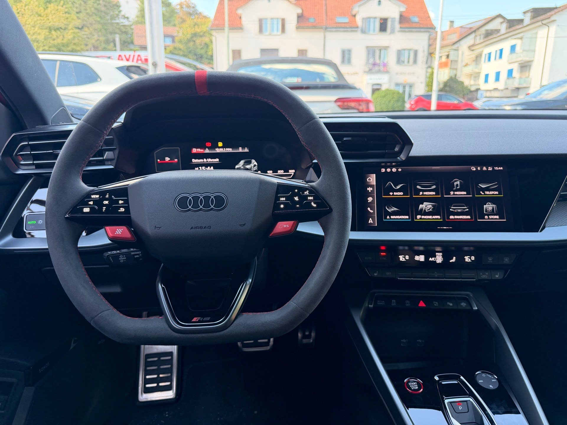 AUDI RS3 SPORTBACK 2.5 400 PS TFSI QUATTRO *** 5 JAHRE AUDI WERKSGARANTIE BIS 2031 ***-image-9