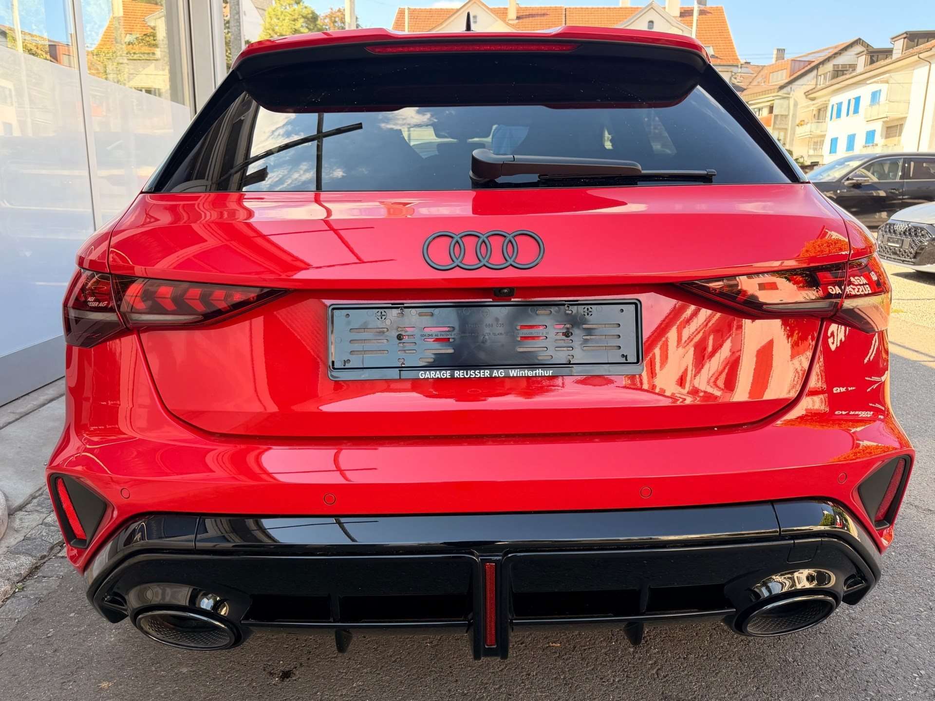 AUDI RS3 SPORTBACK 2.5 400 PS TFSI QUATTRO *** 5 JAHRE AUDI WERKSGARANTIE BIS 2031 ***-image-4