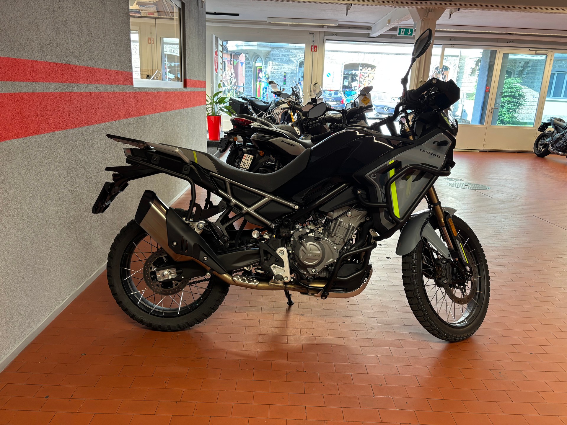 CF MOTO 450 MT-showroom-element-2