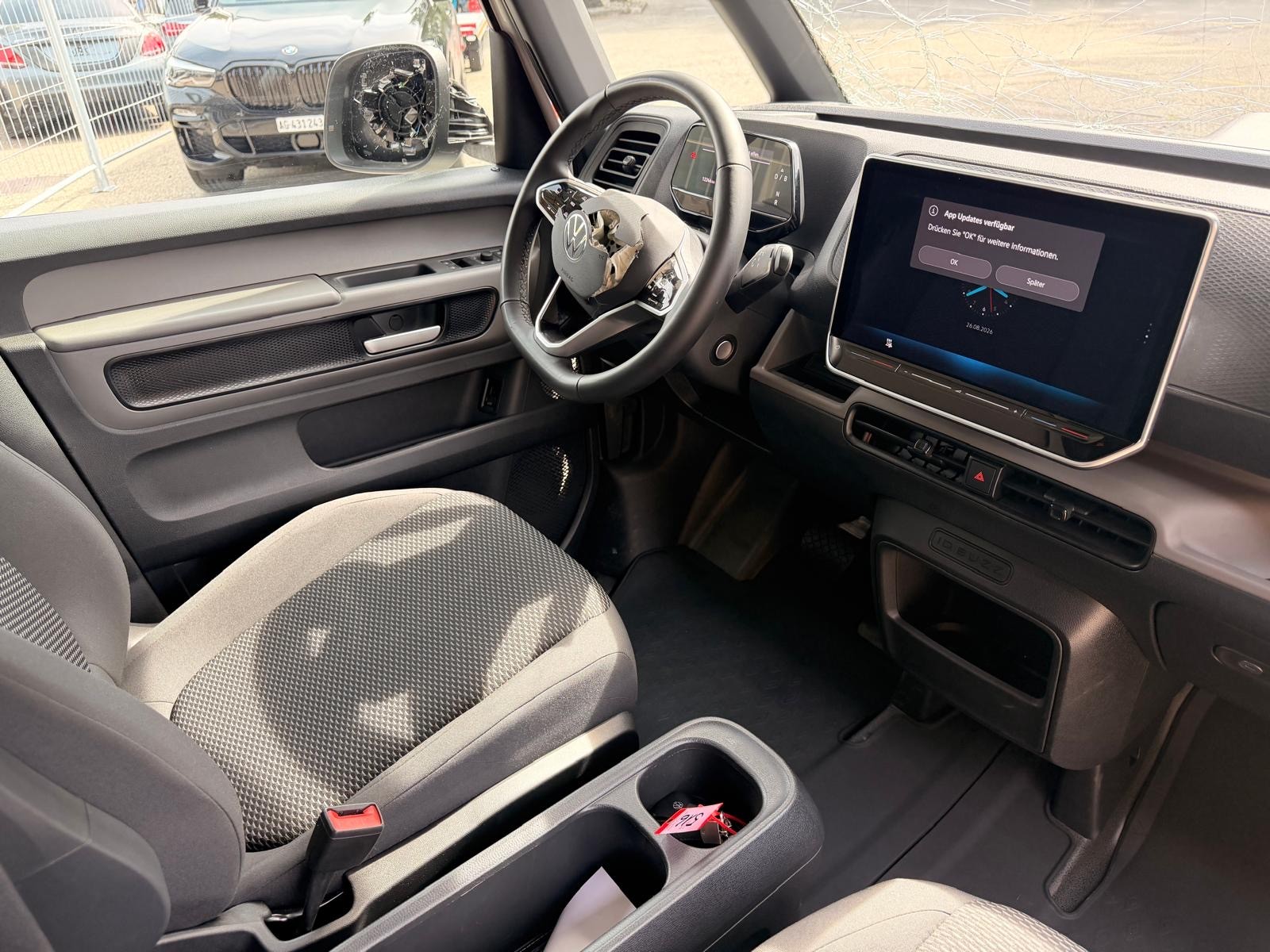 VW ID. Buzz Cargo Pro 4Motion-image-9