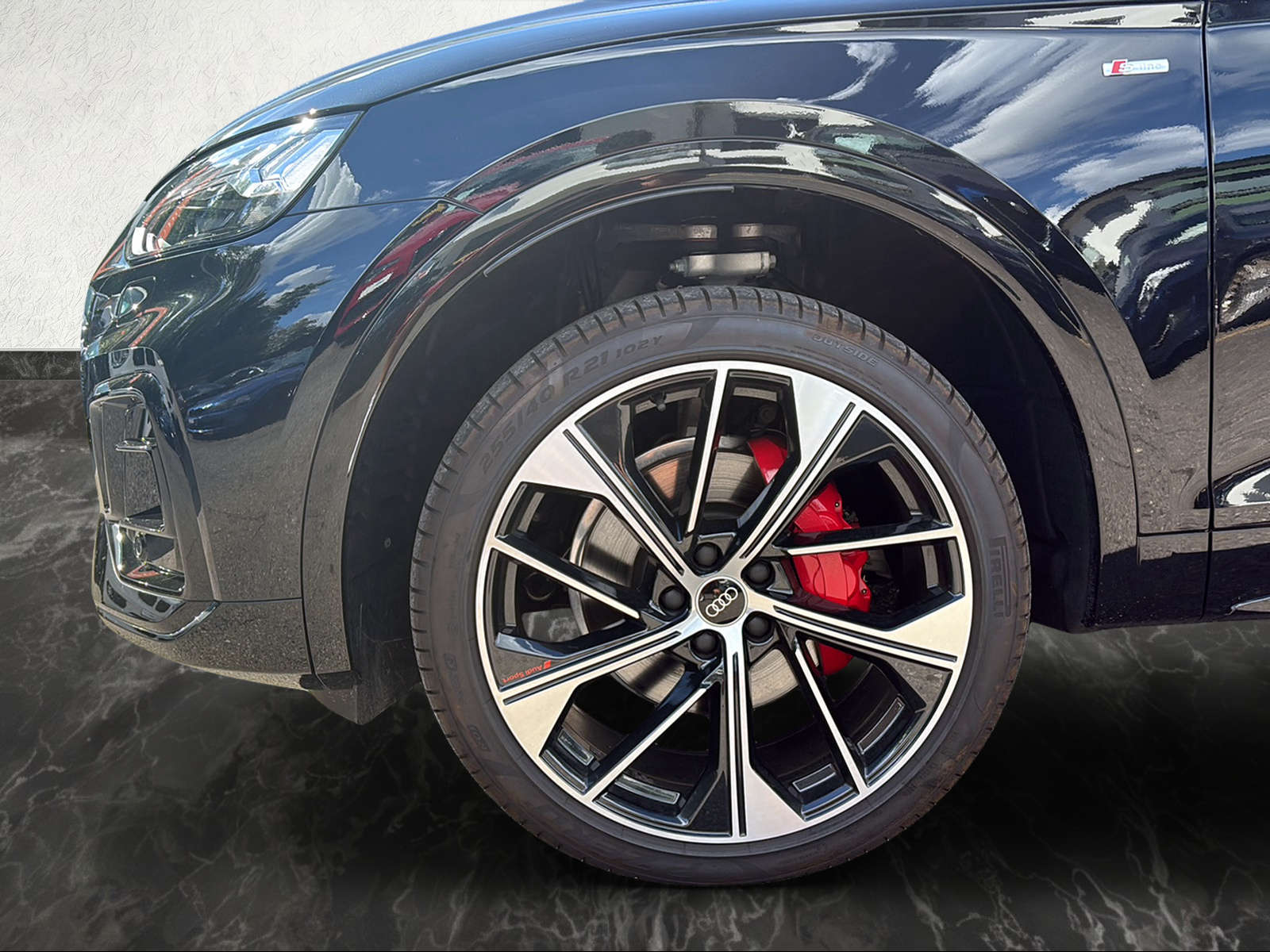 AUDI Q5 40 TDI S-line quattro S-tronic | CH-Fahrzeug | Werksgarantie | Panorama | AHK 2,400 KG | Sitzheizung | Wartungsfrei |-image-8