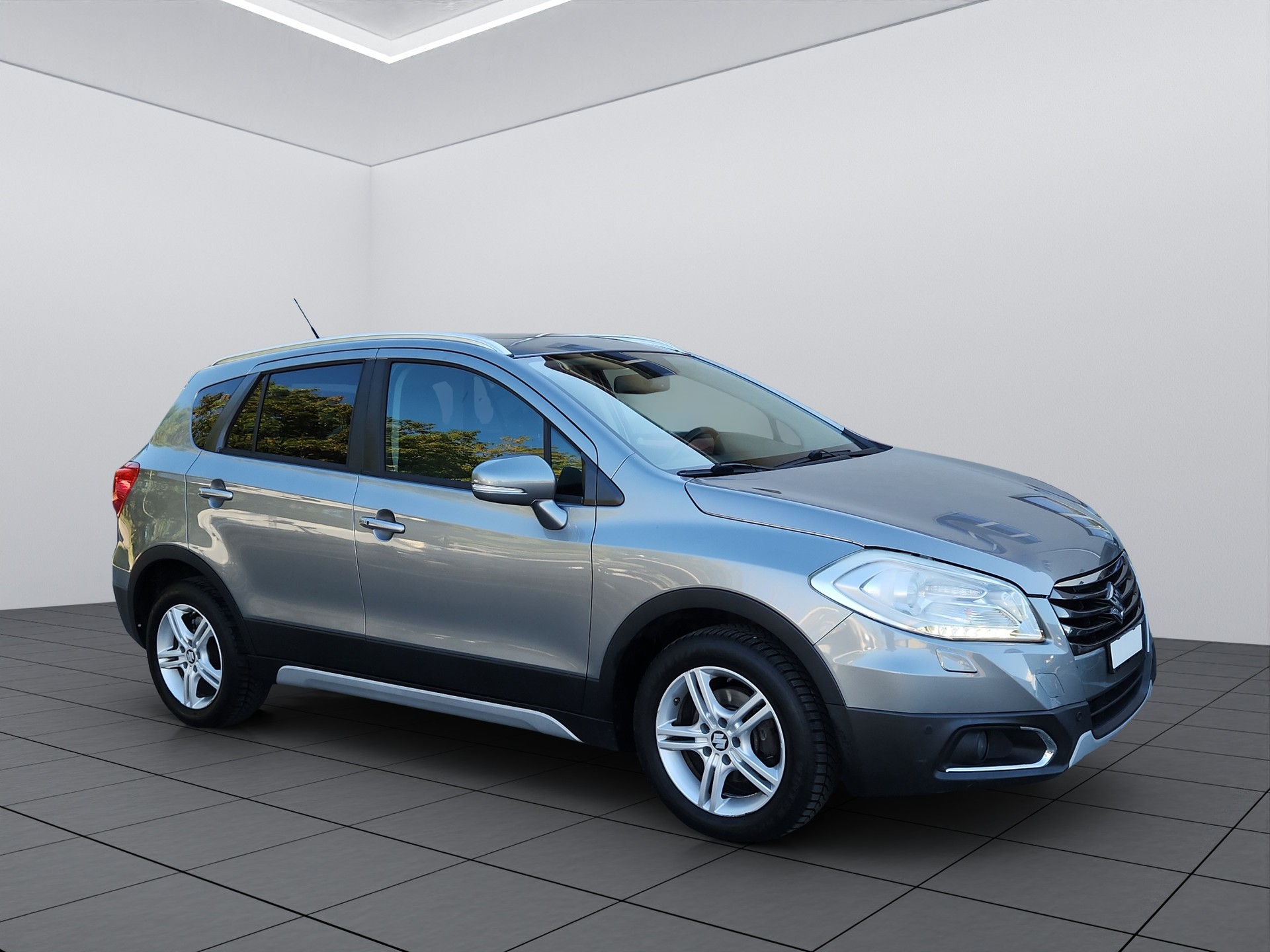 SUZUKI SX4 S-Cross 1.6 16V Compact Top 4WD CVT7-image-7