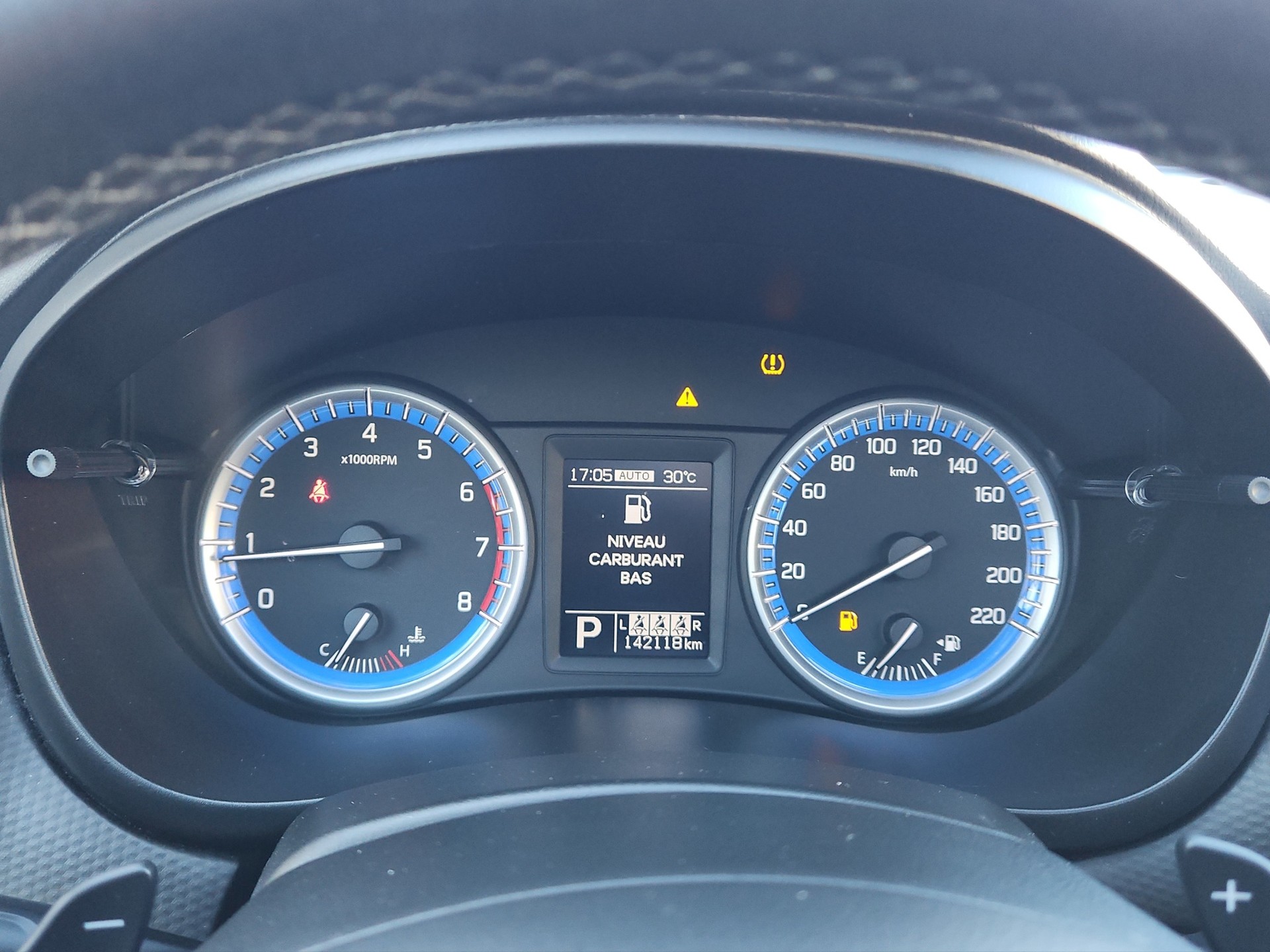 SUZUKI SX4 S-Cross 1.6 16V Compact Top 4WD CVT7-image-14