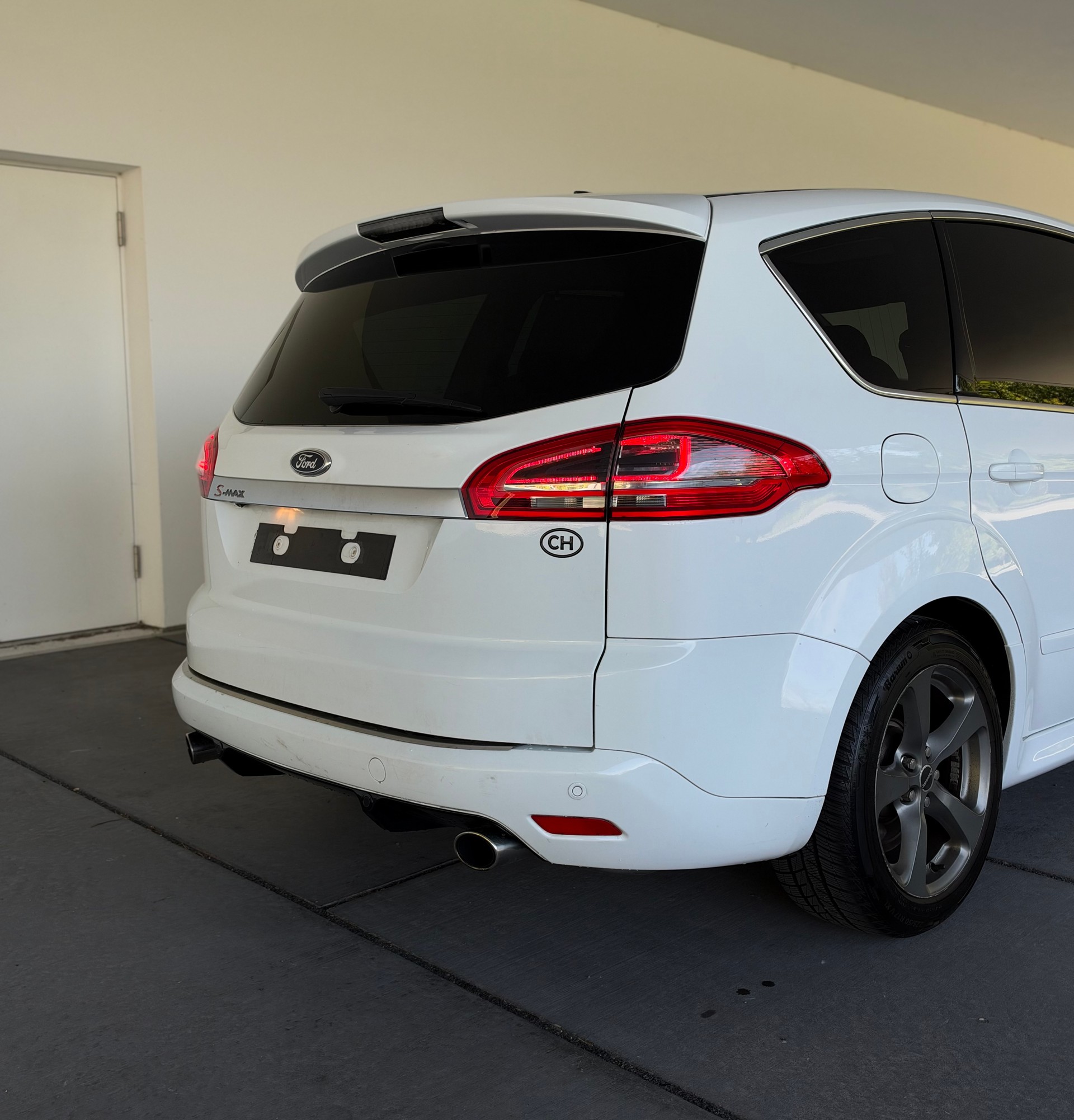 FORD S-Max 2.0 SCTi TitaniumS PowerShift-image-7