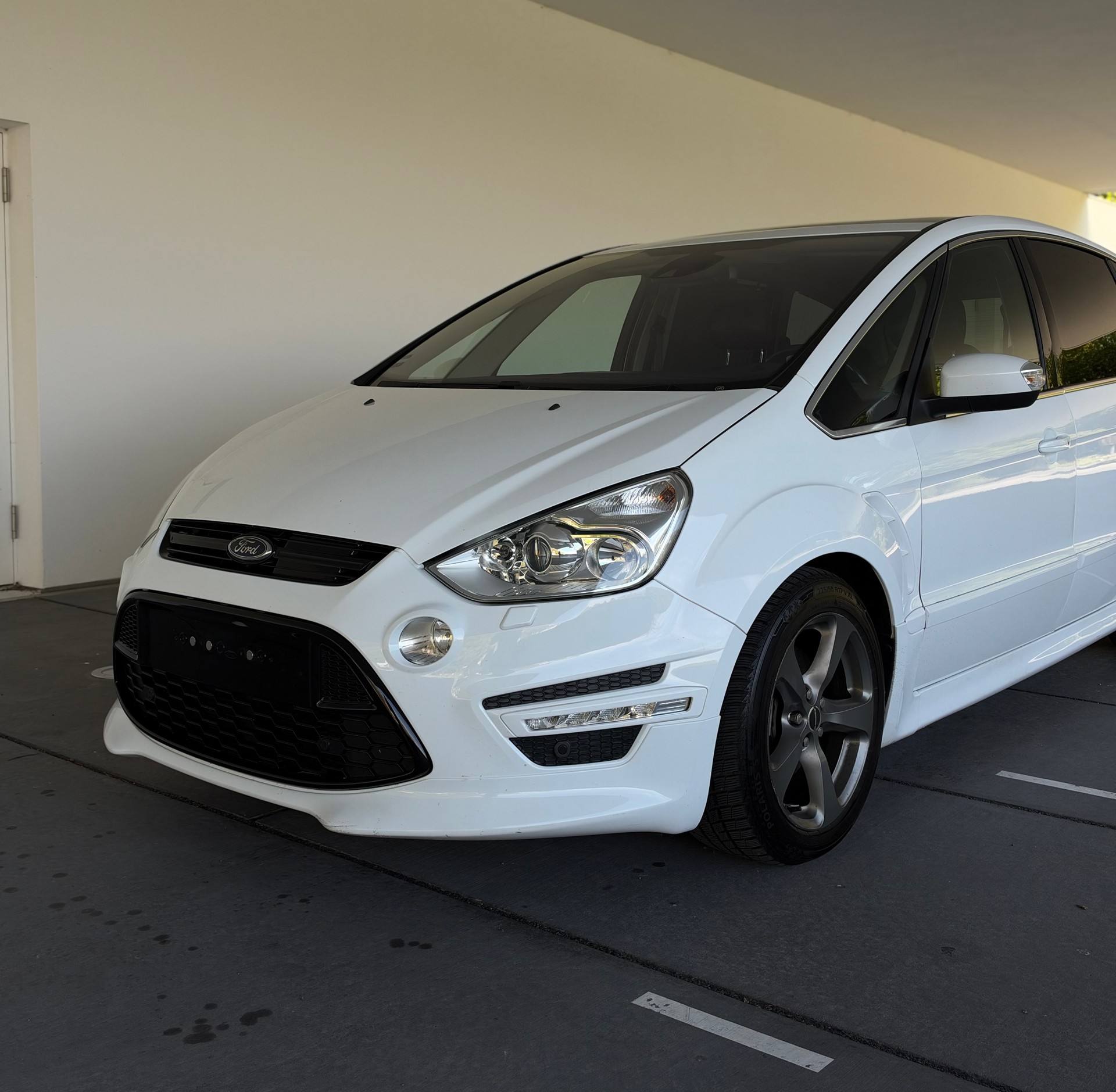 FORD S-Max 2.0 SCTi TitaniumS PowerShift-image-3
