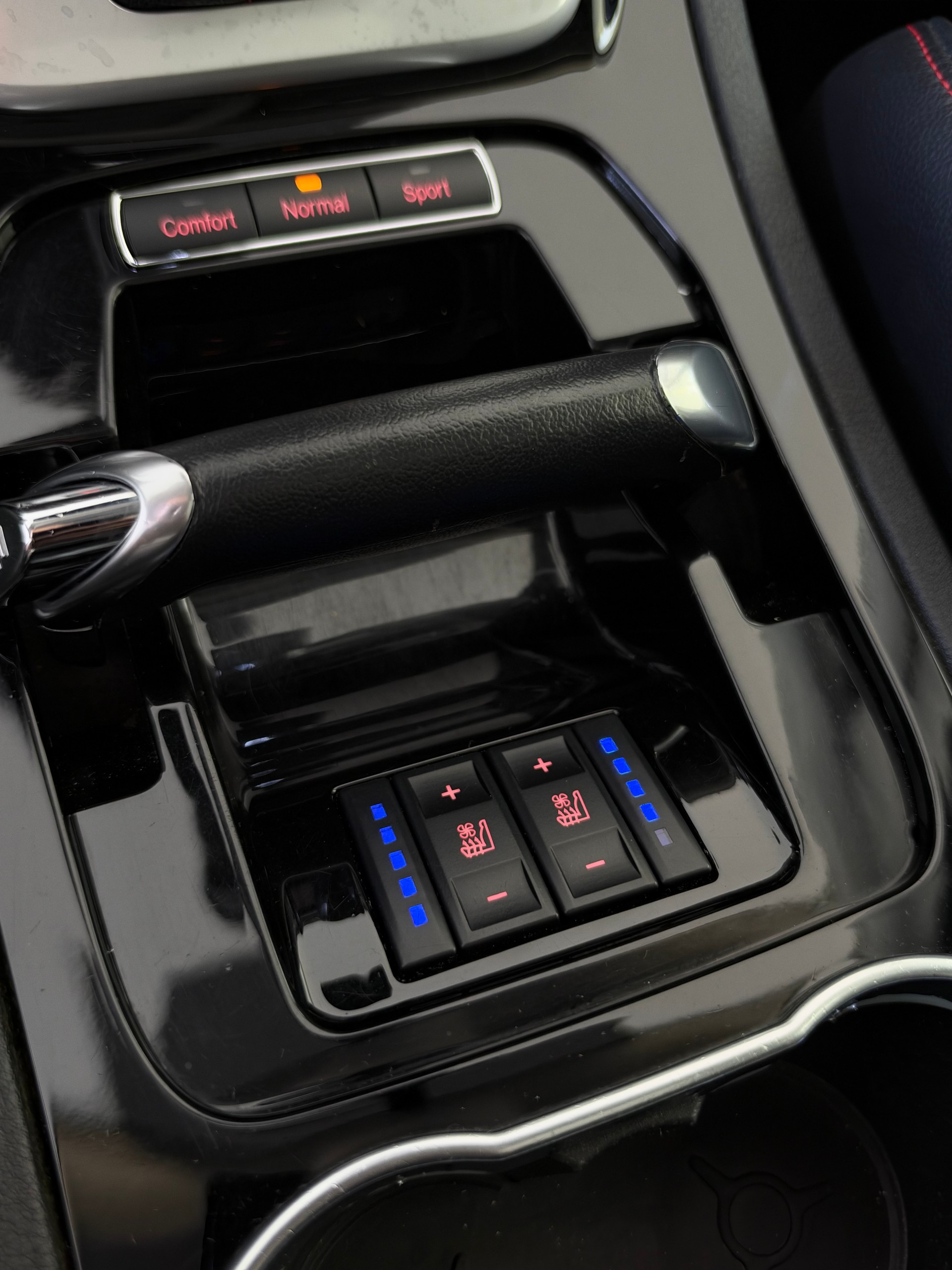 FORD S-Max 2.0 SCTi TitaniumS PowerShift-image-16