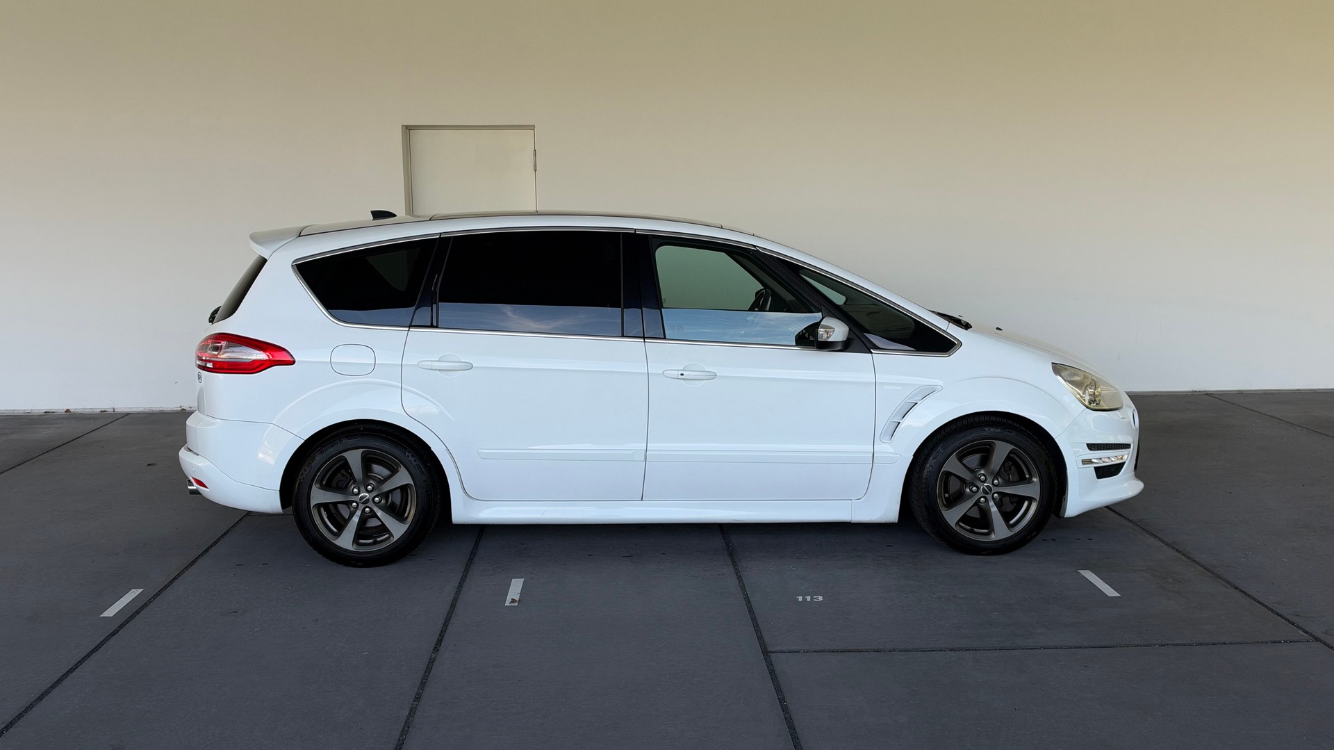 FORD S-Max 2.0 SCTi TitaniumS PowerShift-image-5