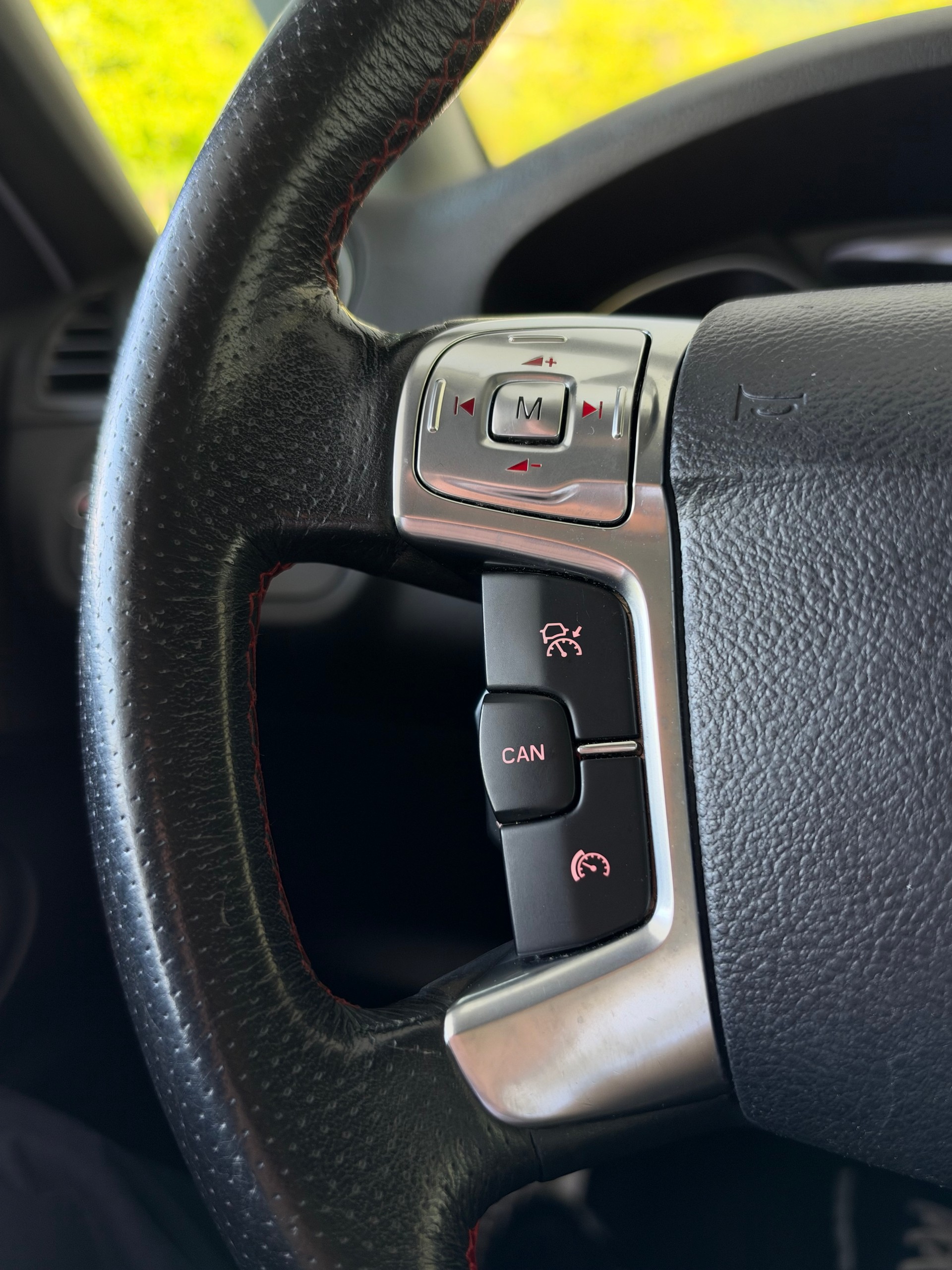FORD S-Max 2.0 SCTi TitaniumS PowerShift-image-19