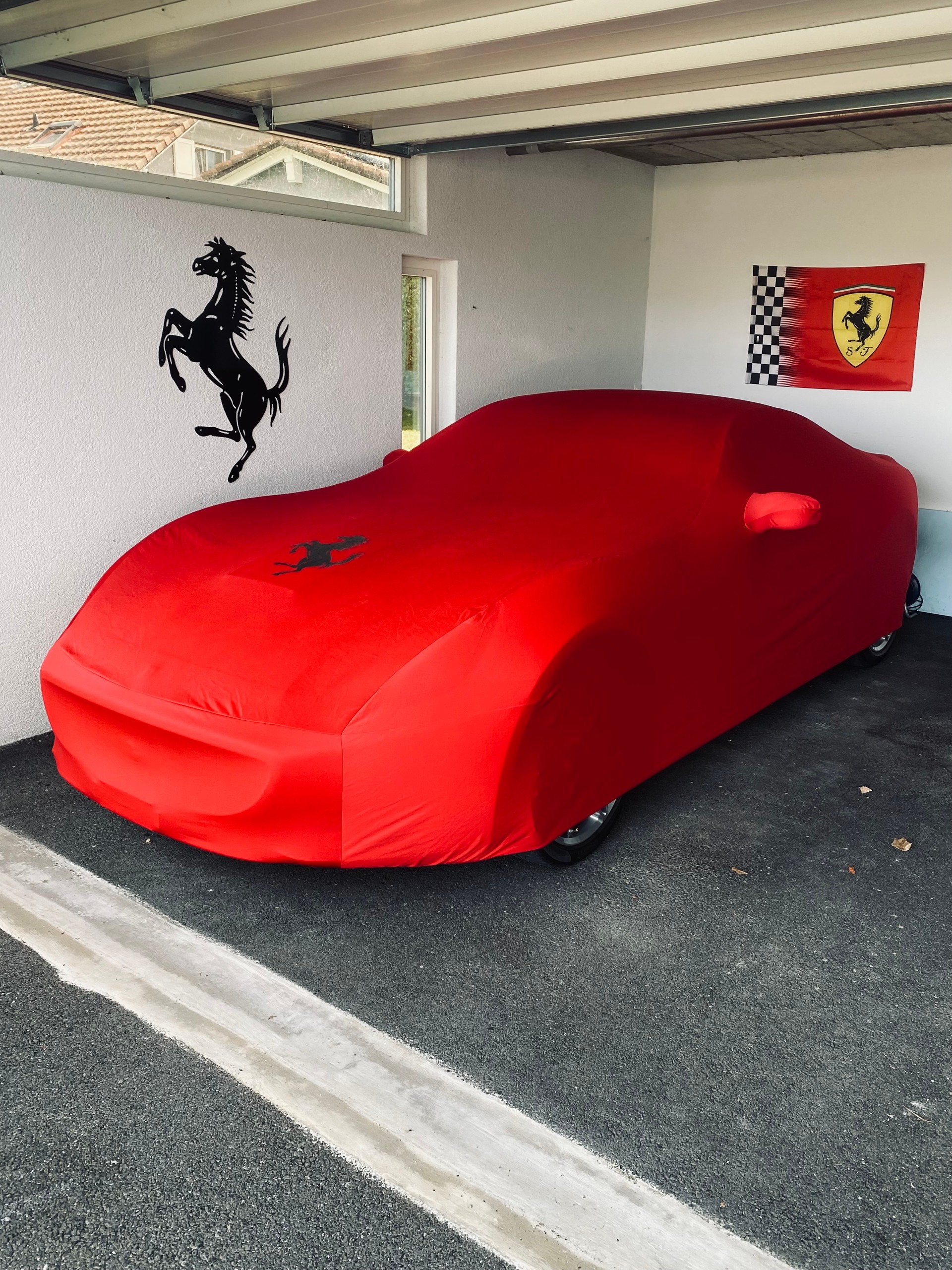 FERRARI 4.3-image-8