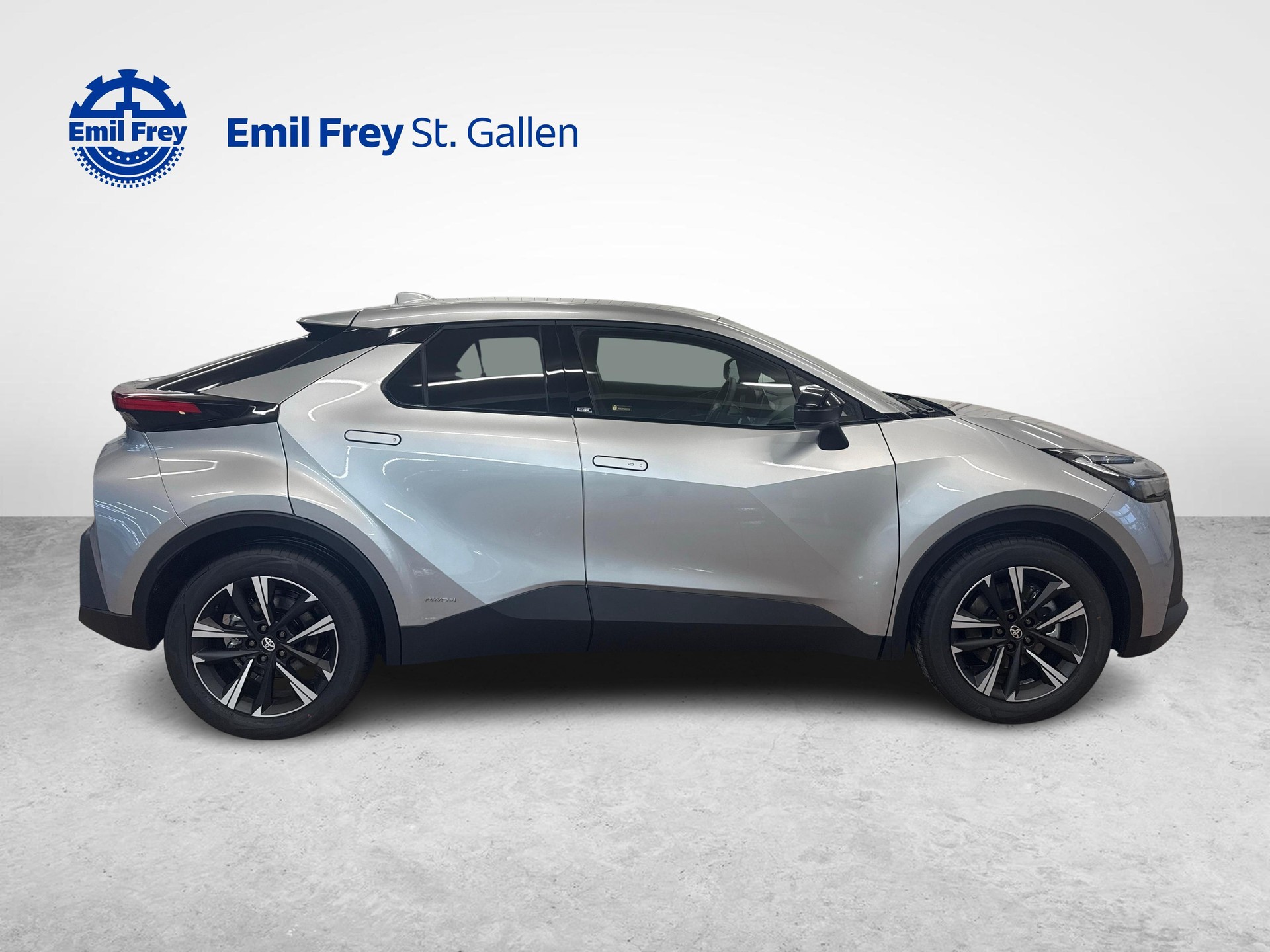 TOYOTA C-HR 2.0 HEV Swiss Edition 4x4-image-5