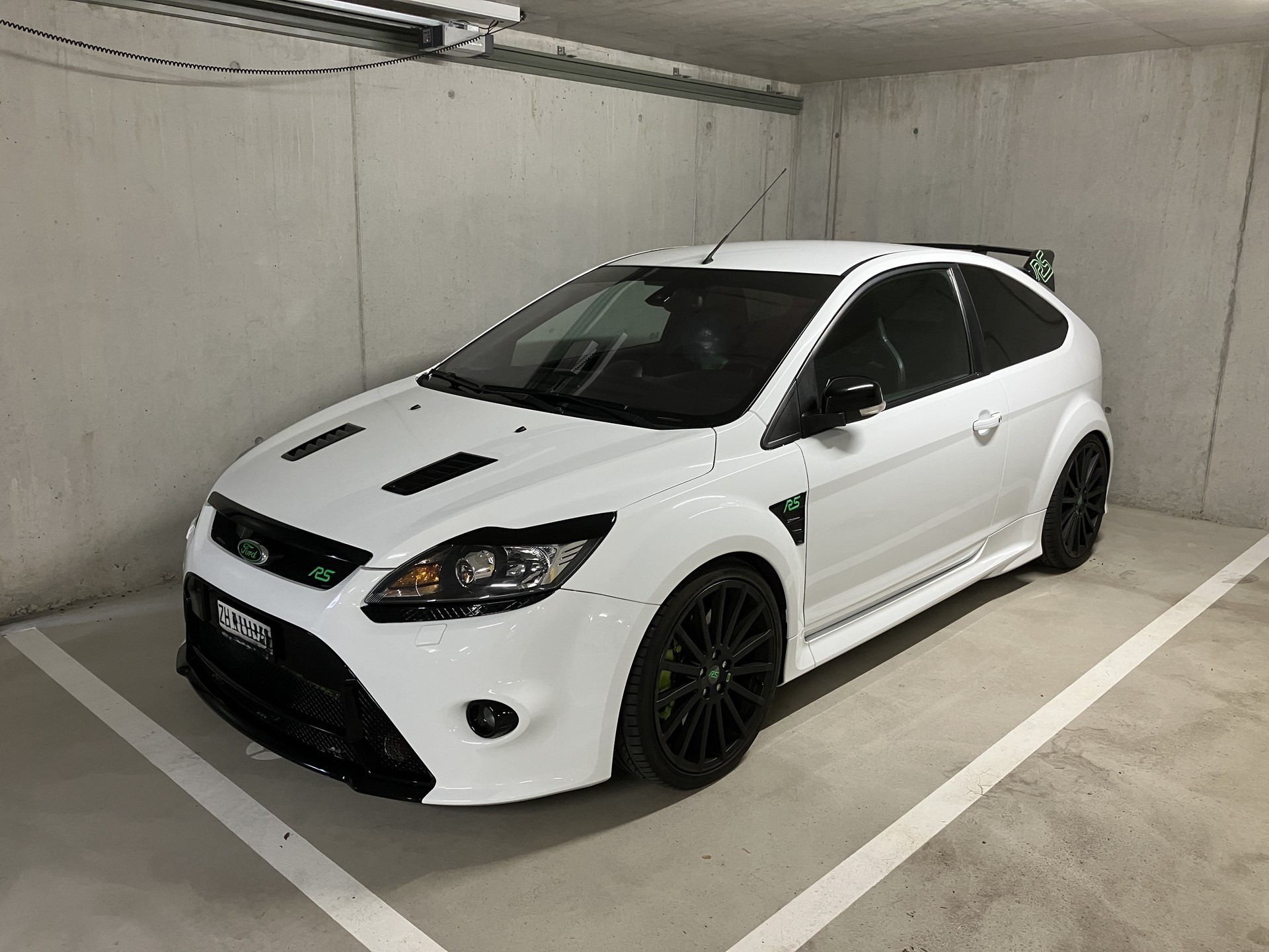 FORD 2.5i Turbo RS-image-1
