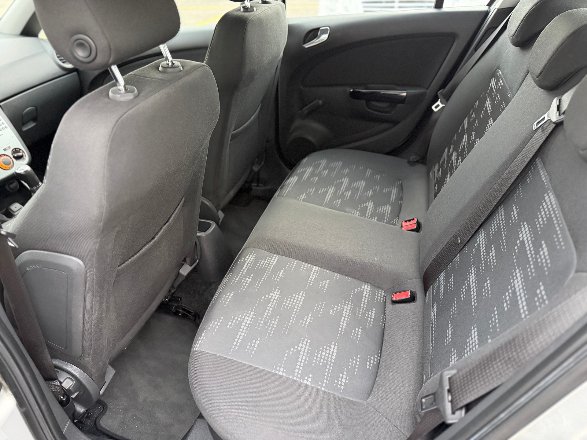 OPEL Corsa 1.4 TP Enjoy-image-8