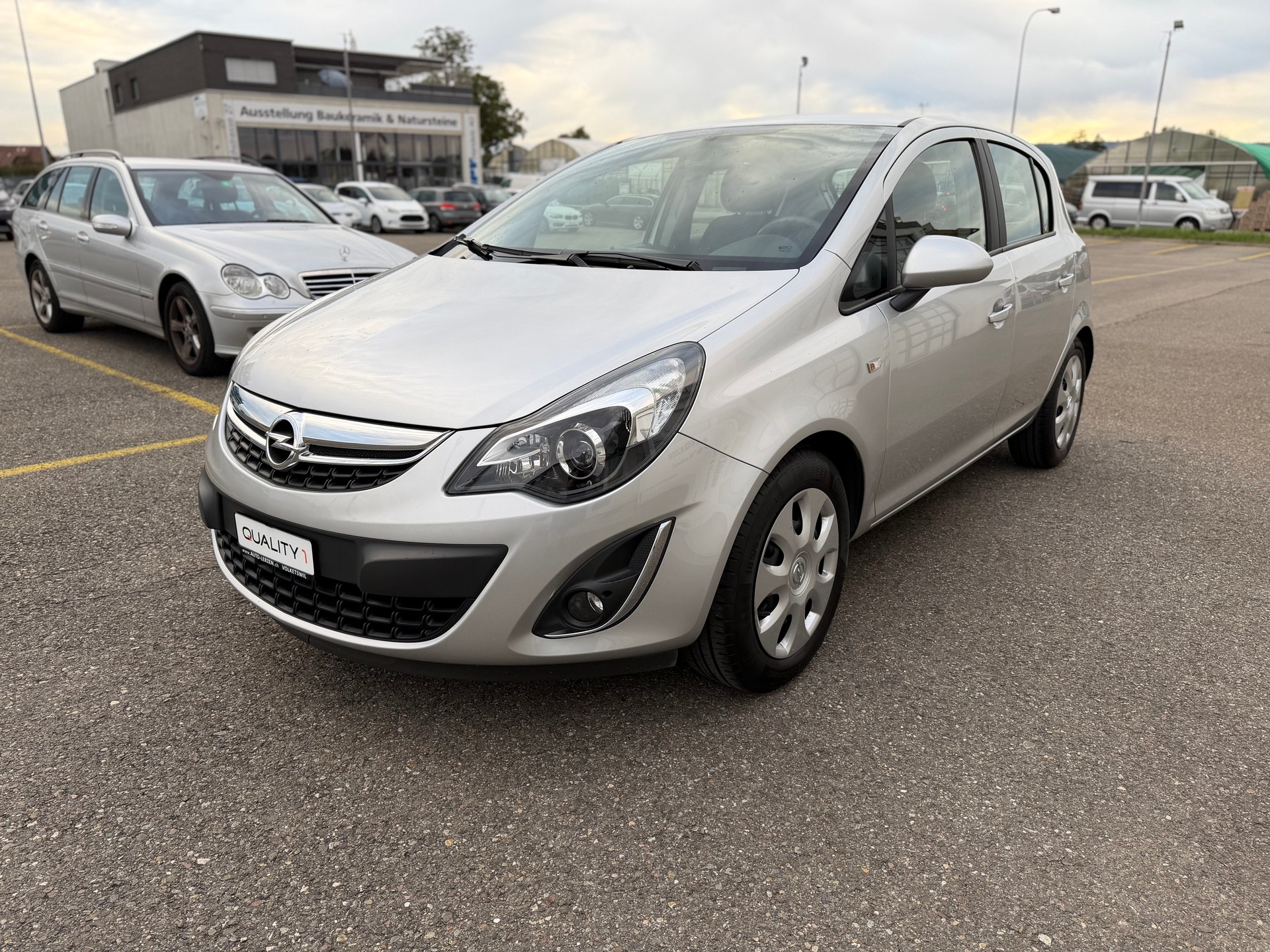 OPEL Corsa 1.4 TP Enjoy-image-1