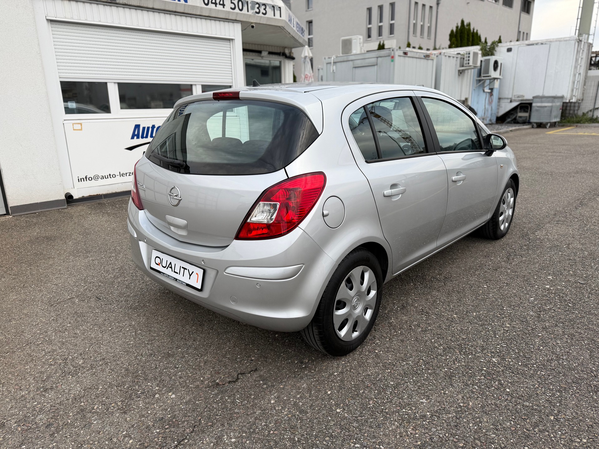 OPEL Corsa 1.4 TP Enjoy-image-4