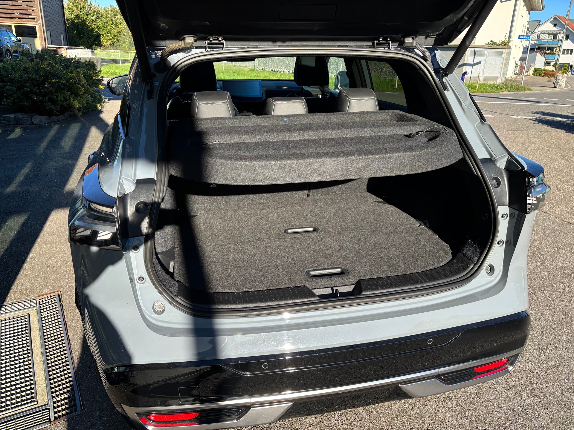 NISSAN Qashqai 1.3 MHEV Tekna+ 4x4-image-4