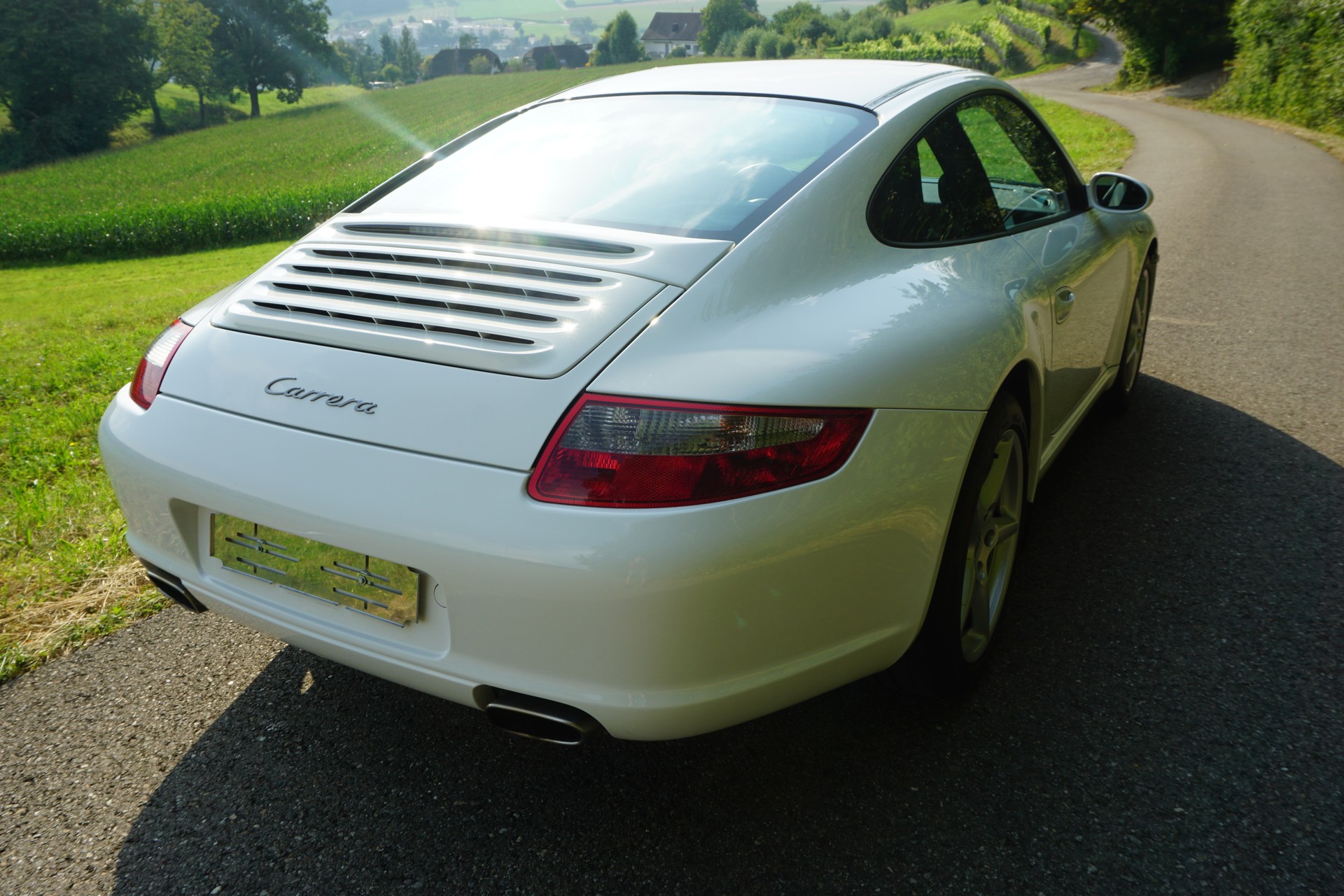 PORSCHE 3.6 Carrera-image-1