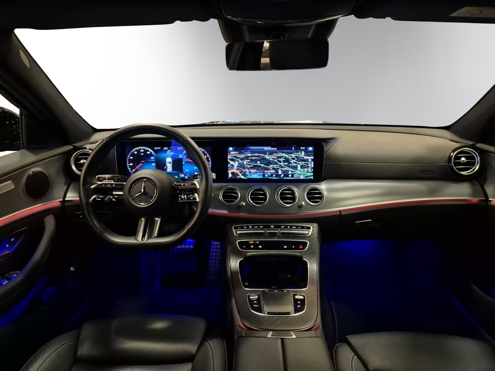 MERCEDES-BENZ E 300 de T 4Matic EQ Star 9G-Tronic-image-12