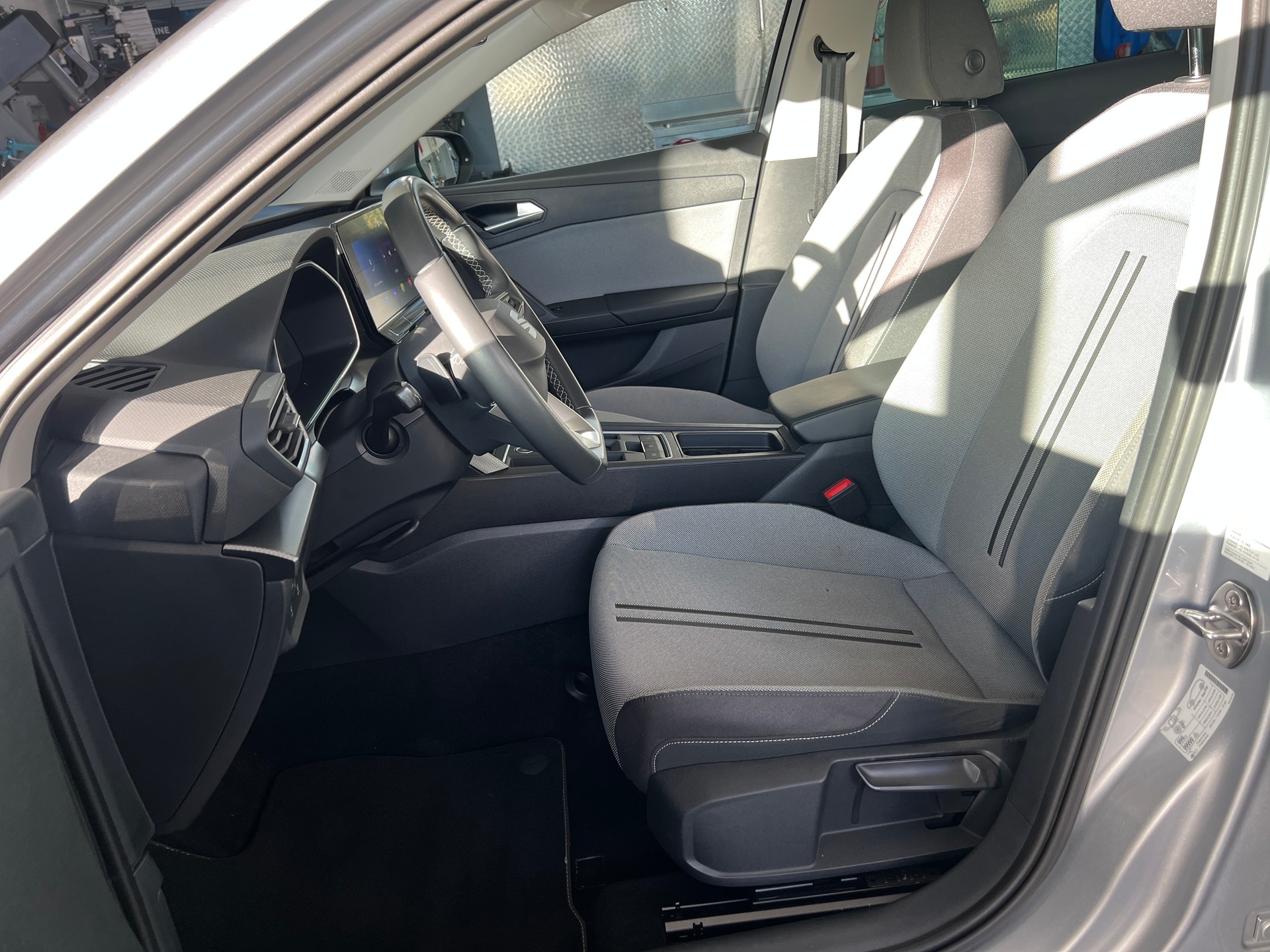 SEAT Leon ST 2.0 TDI EVO DSG 4Drive Style FR-image-5