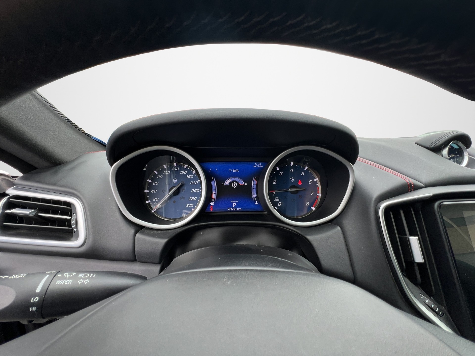 MASERATI Ghibli 3.0 V6 S GranSport Q4-image-10