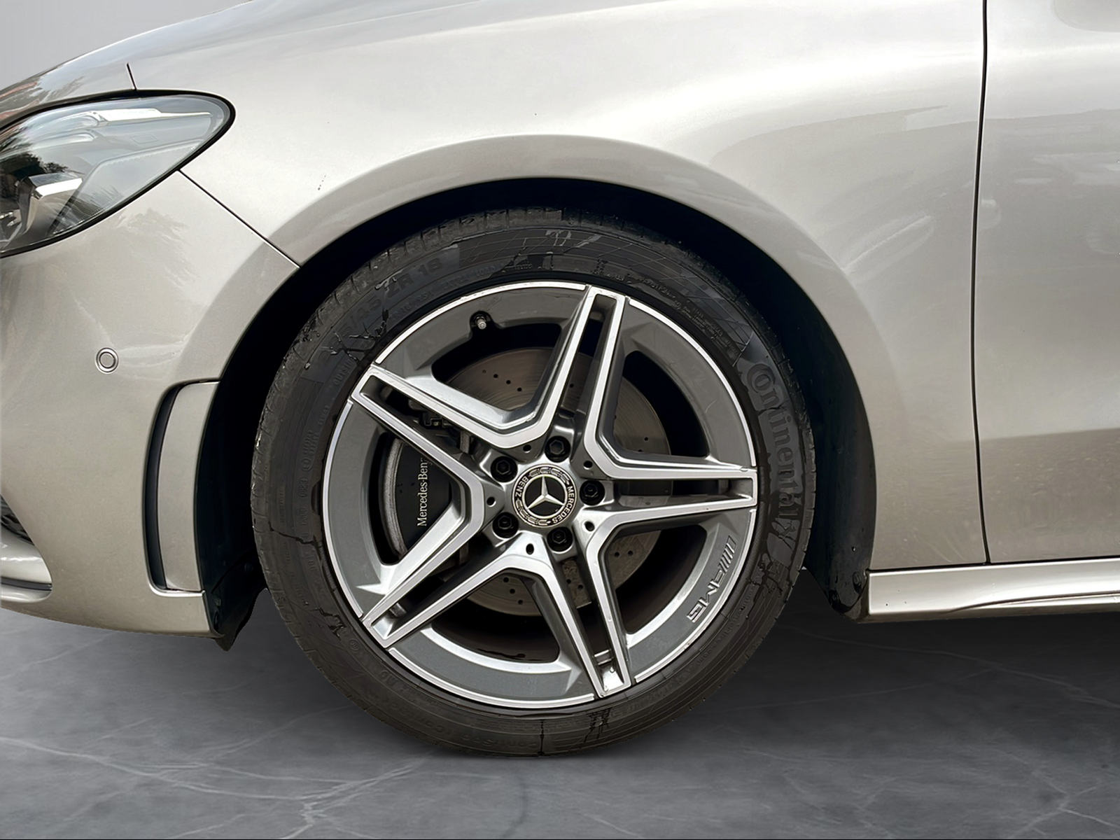 MERCEDES-BENZ B 220 d AMG Line 8G-DCT – Panorama-Glasdach – 360°-Kamera – Sitzheizung – Head-Up Display-image-6
