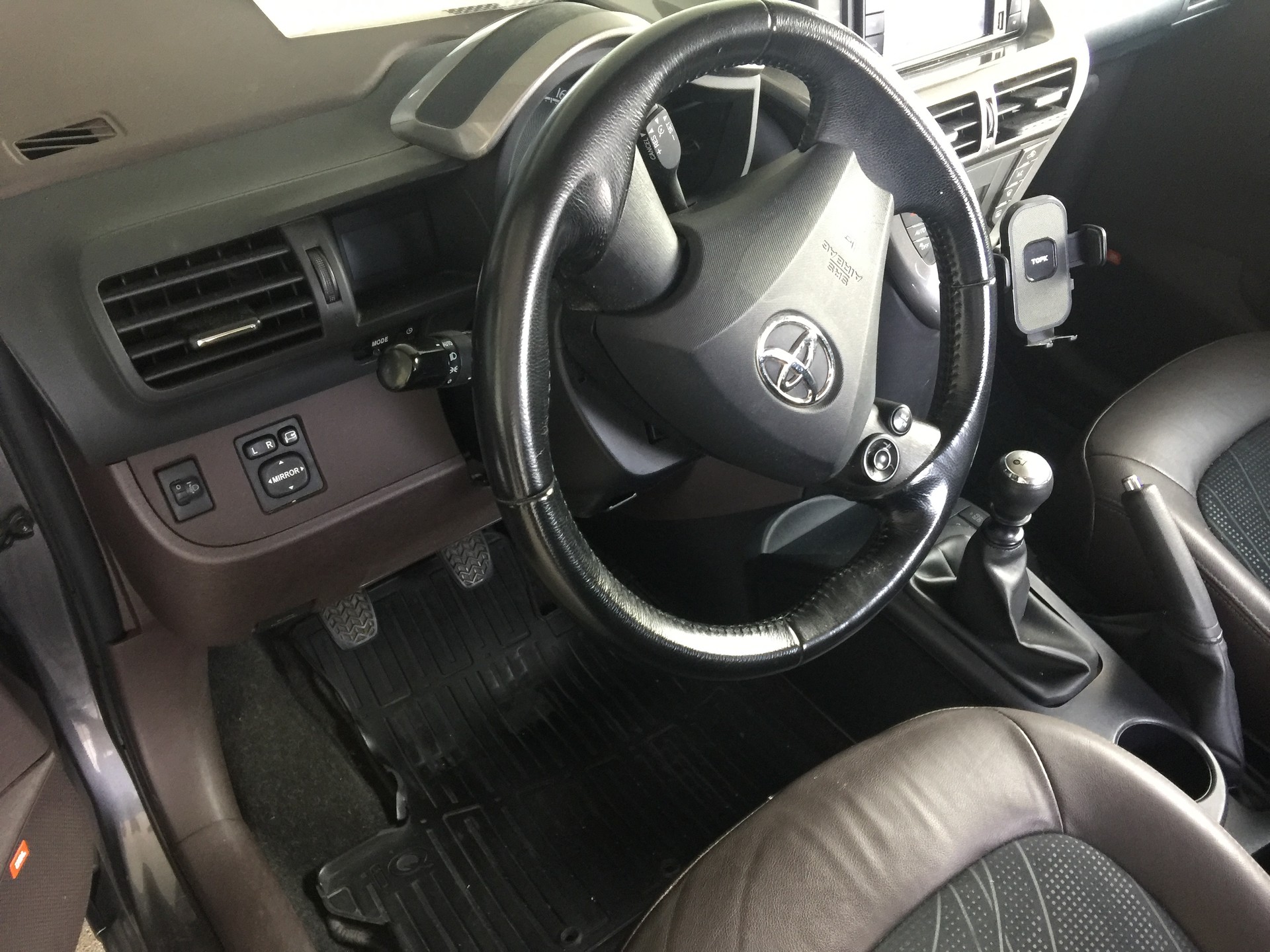 TOYOTA 1.33 VVT-i Q3-image-8