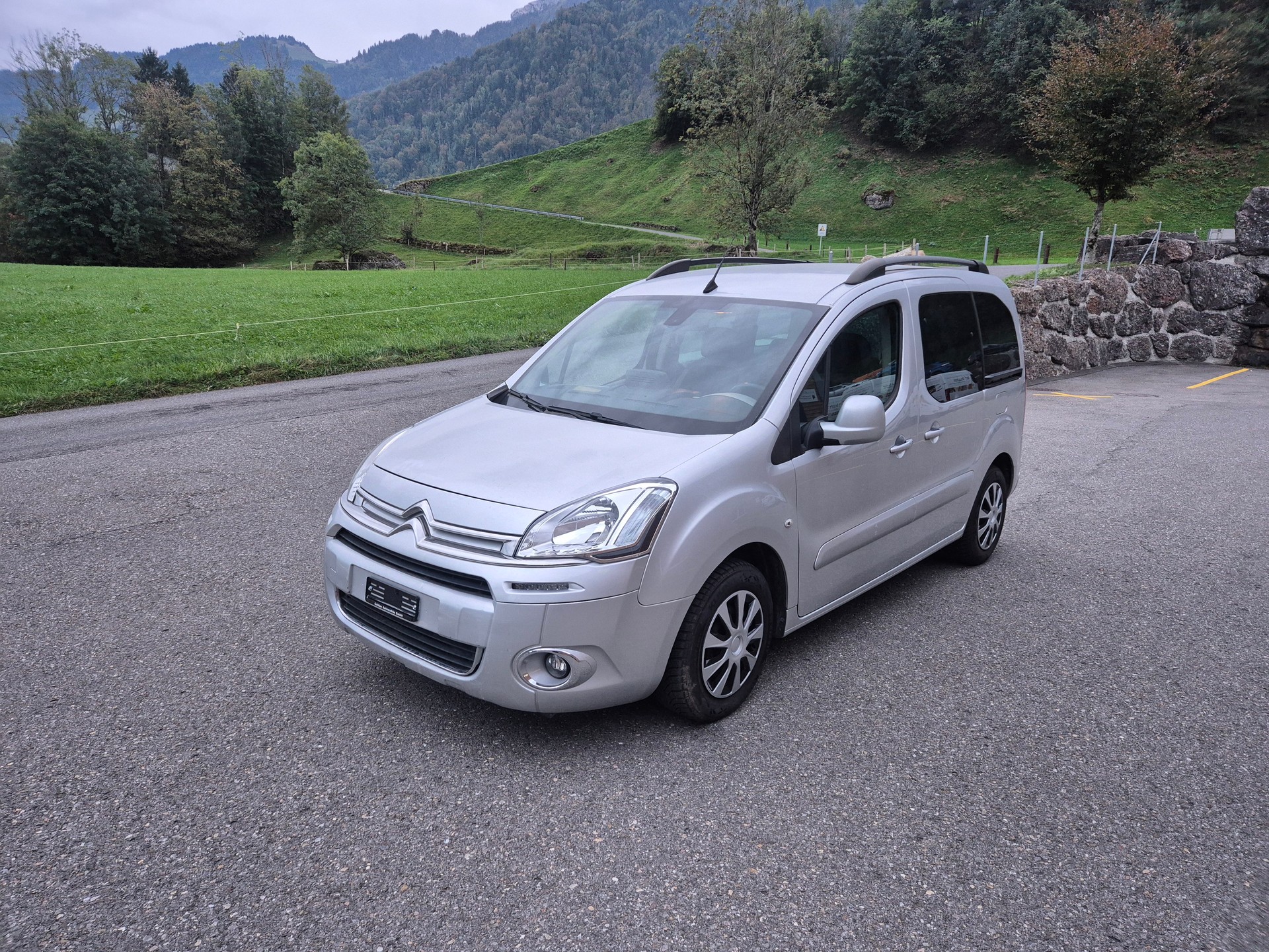 CITROEN Berlingo 1.6 e-HDi Exclusive EGS6
