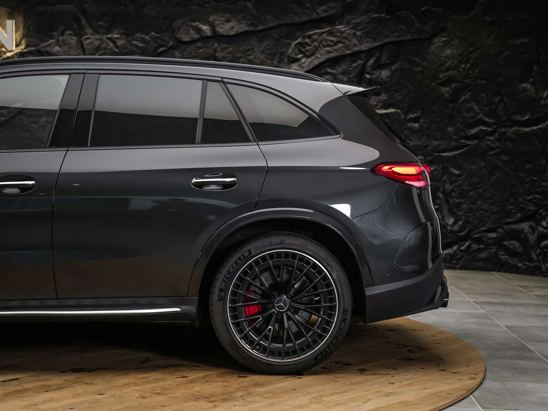 MERCEDES-BENZ GLC 43 AMG Executive Edition 4Matic 9G-Tronic *Facelift*Werksgarantie*Schalensitze*Panorama*AHK*-image-20