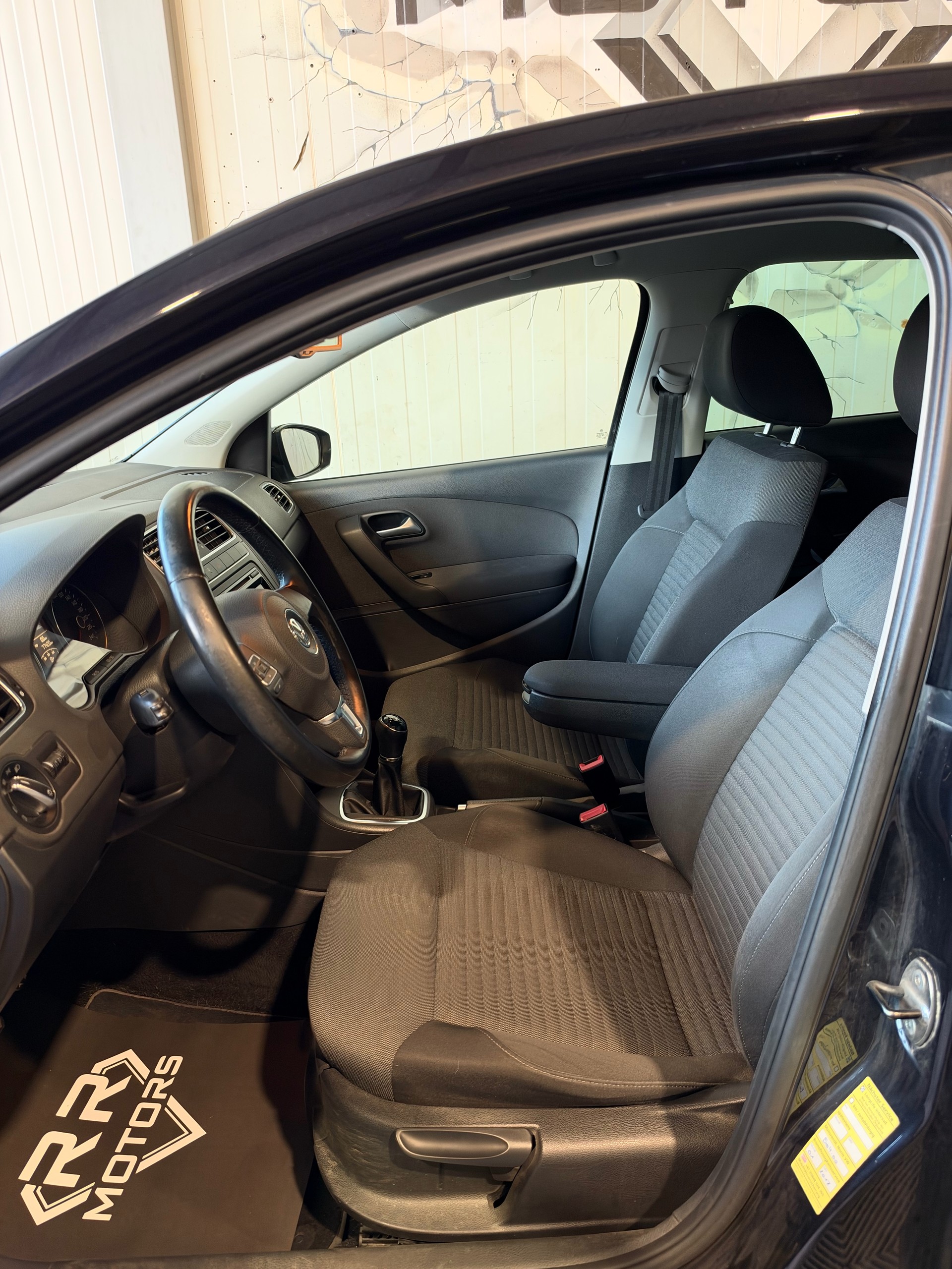 VW Polo 1.2 TSI Comfortline-image-12