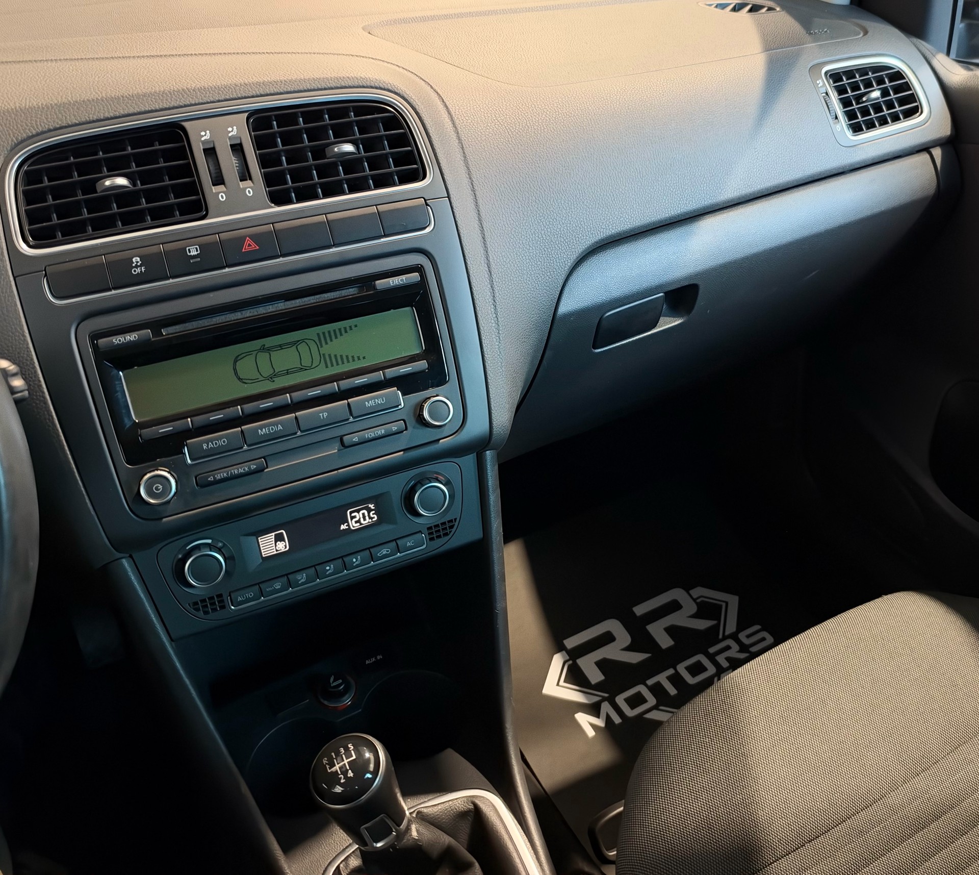 VW Polo 1.2 TSI Comfortline-image-7