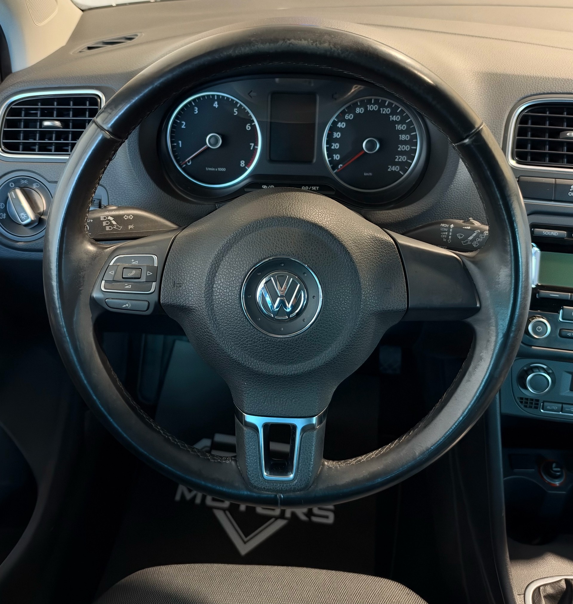 VW Polo 1.2 TSI Comfortline-image-9