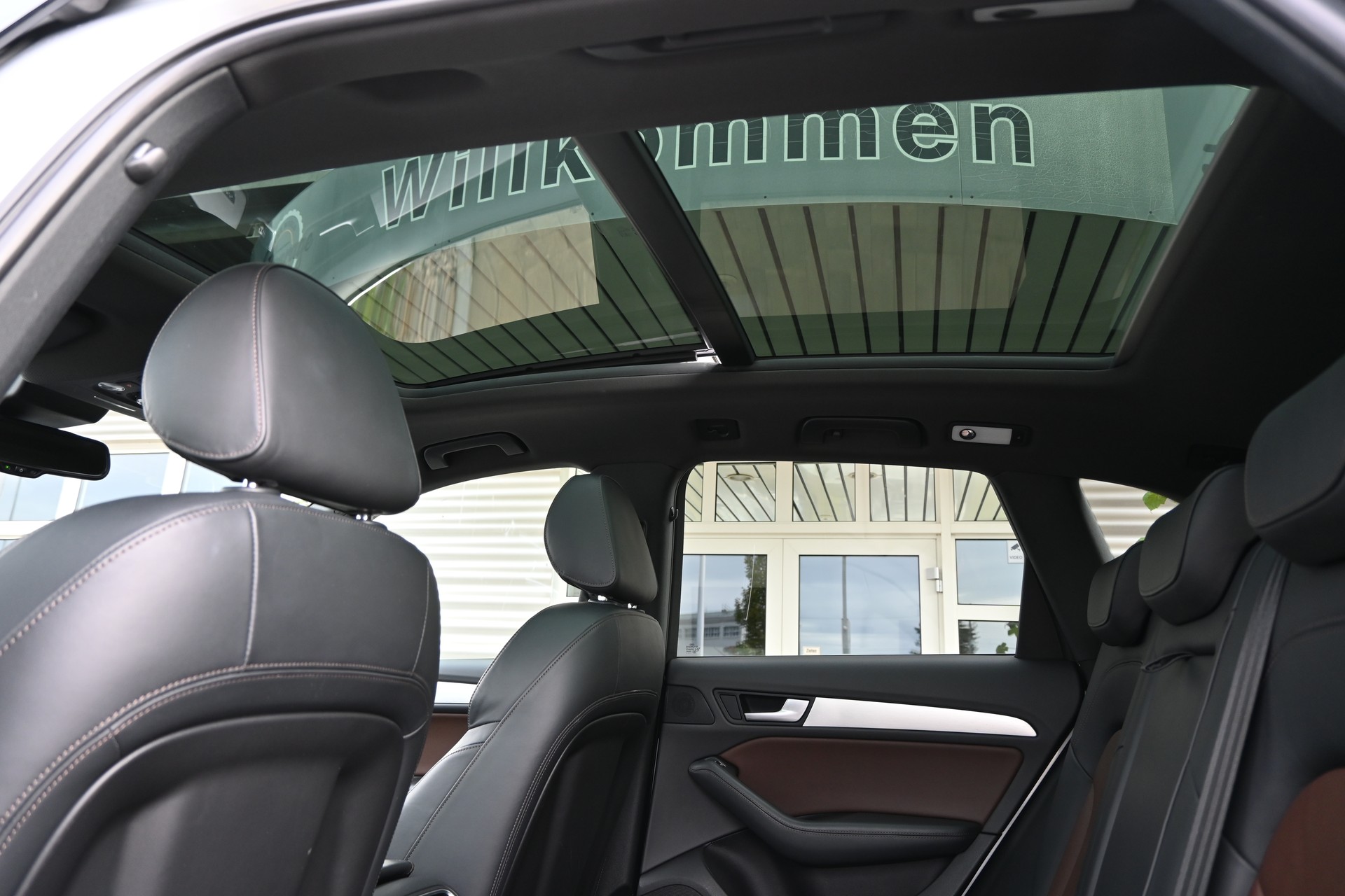 AUDI SQ5 3.0 V6 TDI quattro tiptronic 313PS-image-15