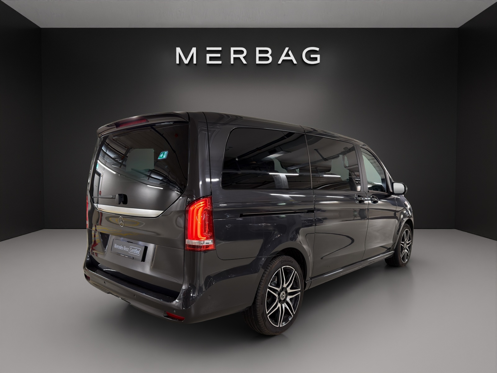 MERCEDES-BENZ V 300 d lang Avantgarde 4Matic 9G-Tronic-image-7