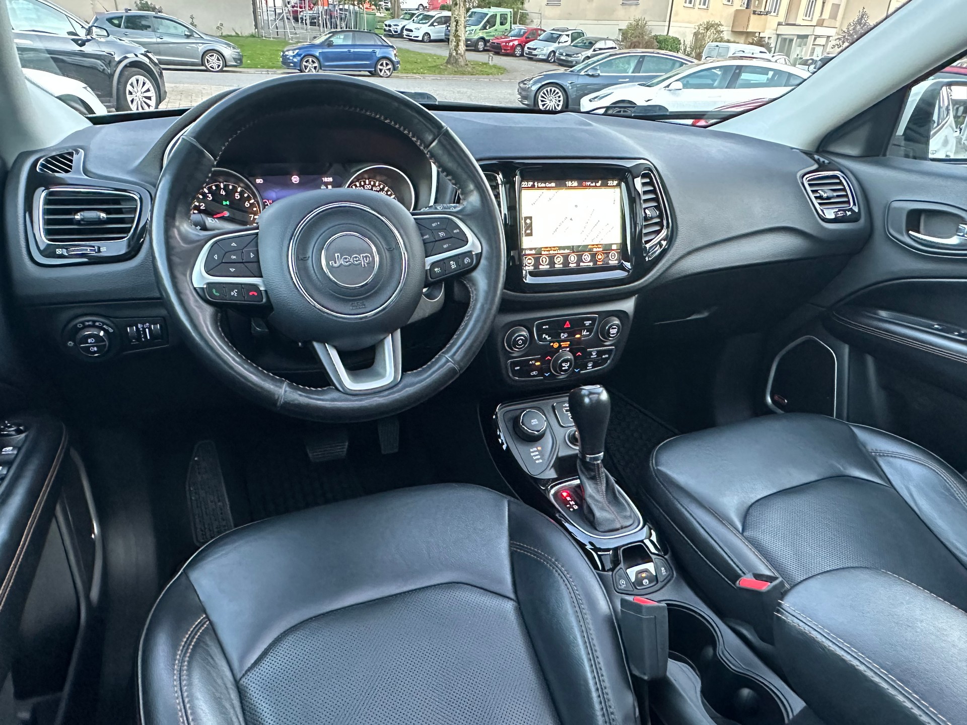 JEEP Compass 1.4 Turbo Limited AWD 9ATX-image-8