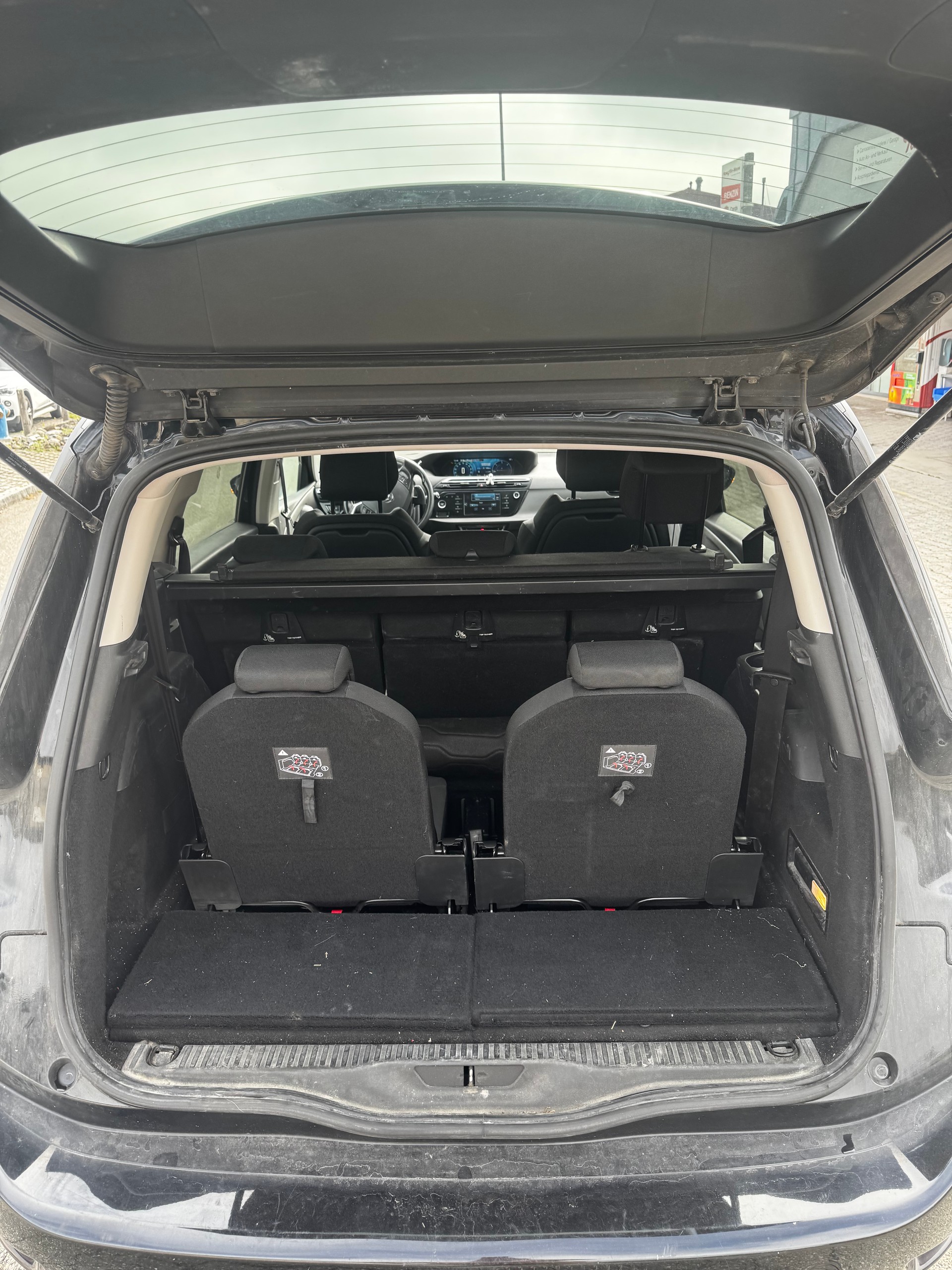CITROEN Grand C4 Picasso 2.0 BlueHDi Exclusive Automatic-image-5