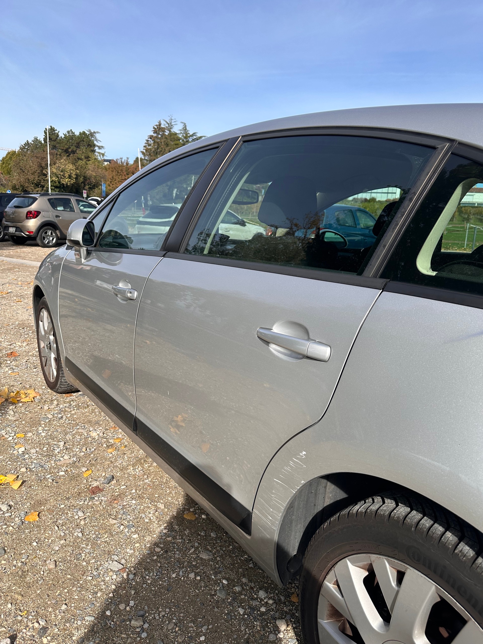 CITROEN C4 1.6i 16V-image-2