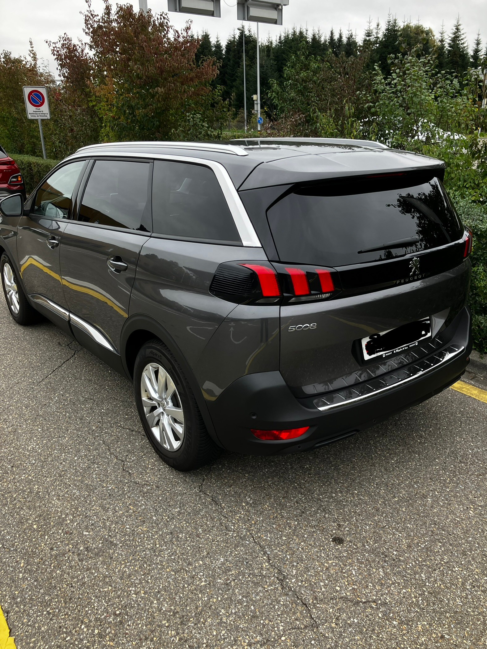 PEUGEOT 1.6 THP Allure-image-1