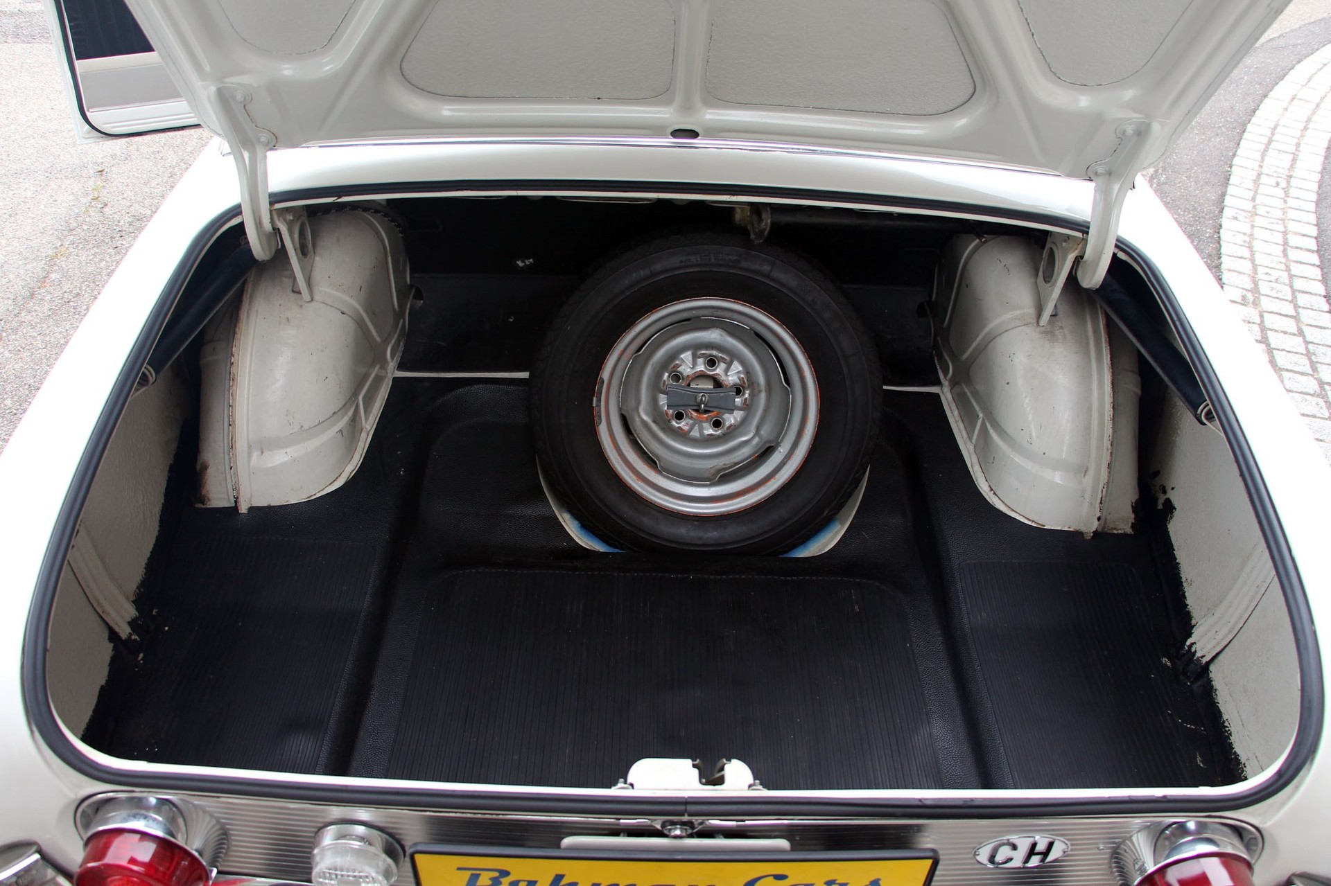 FORD Taunus 17M P3TS-image-12
