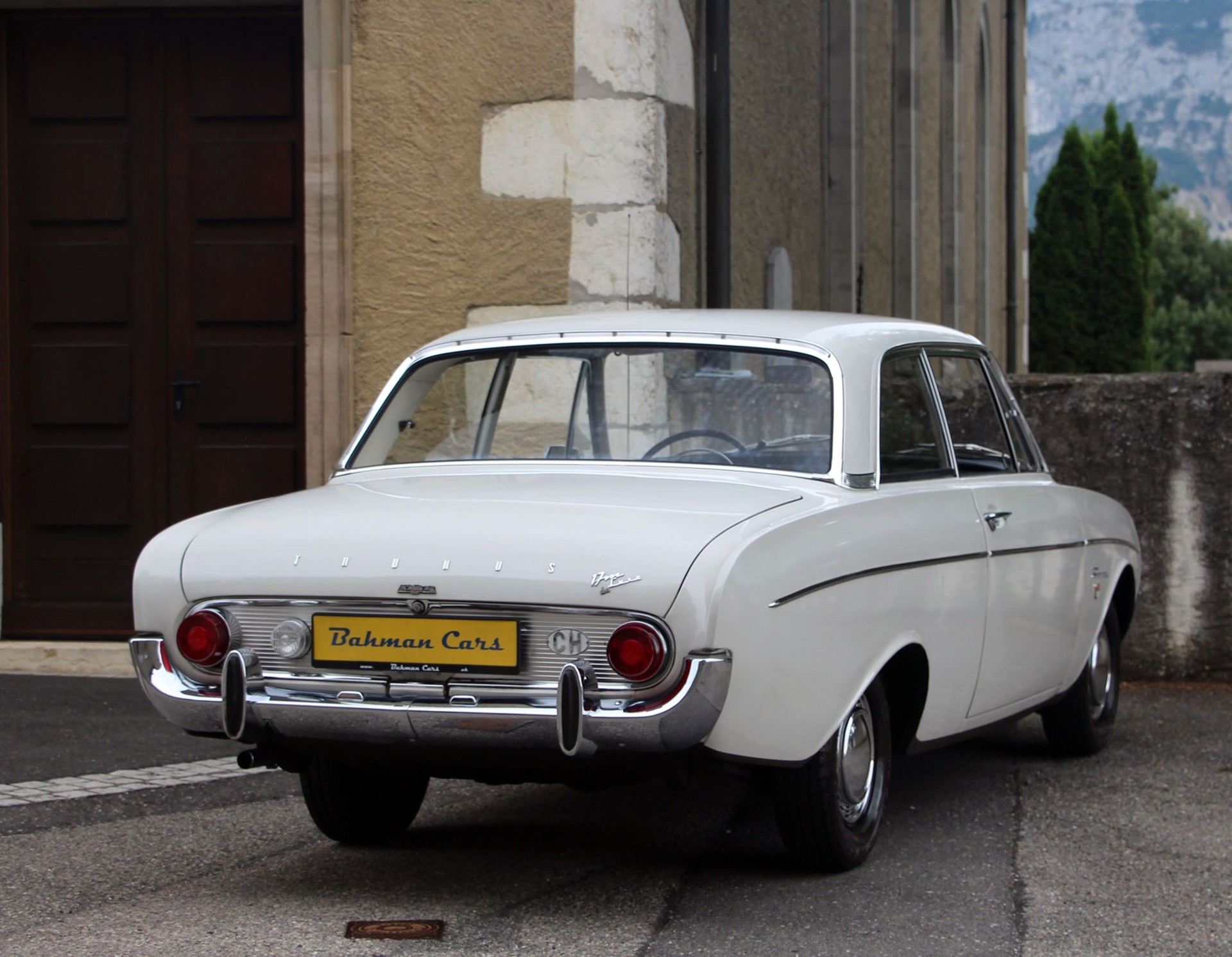 FORD Taunus 17M P3TS-showroom-element-3