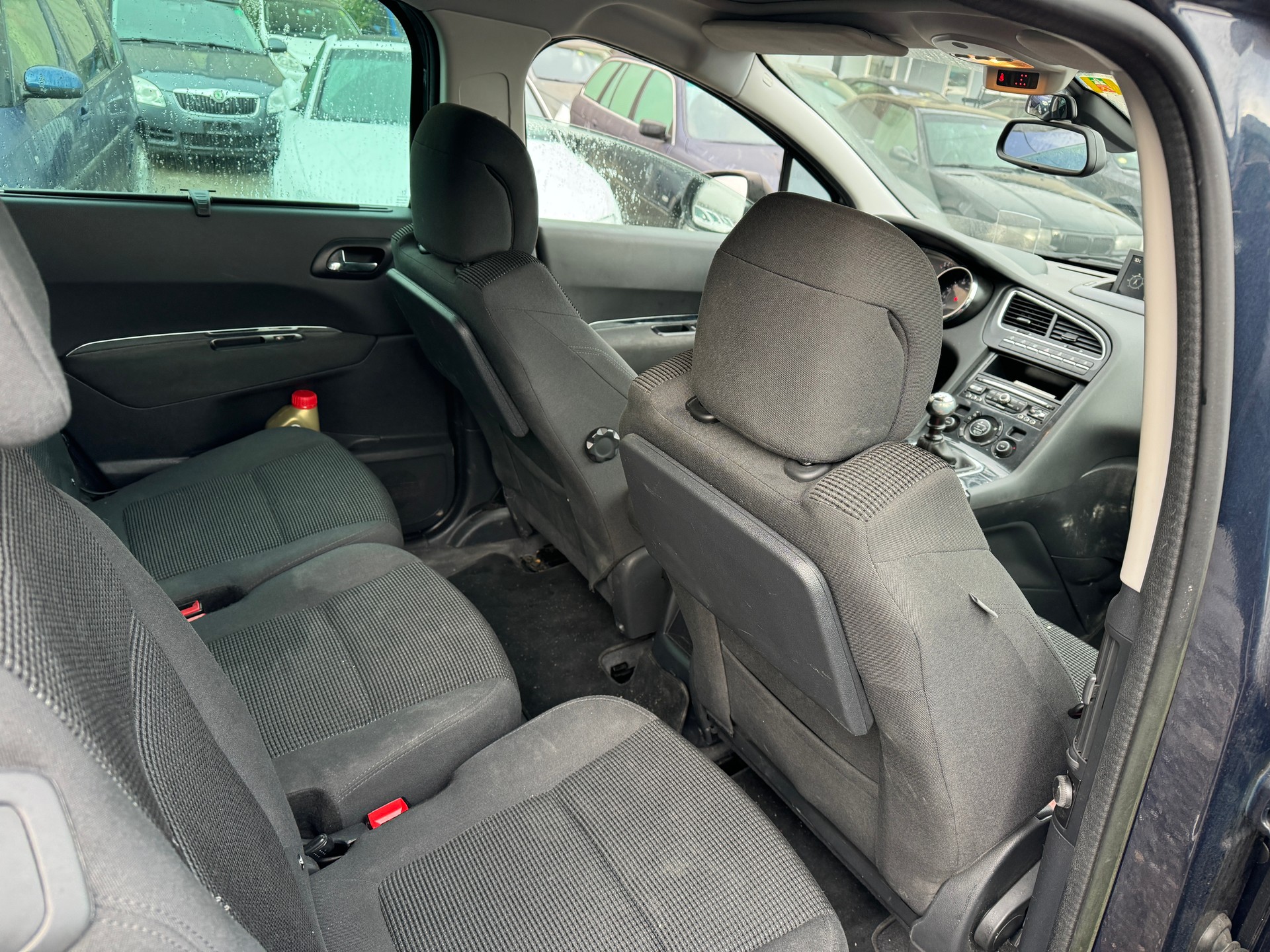 PEUGEOT 5008 1.6 16V T Active-image-7