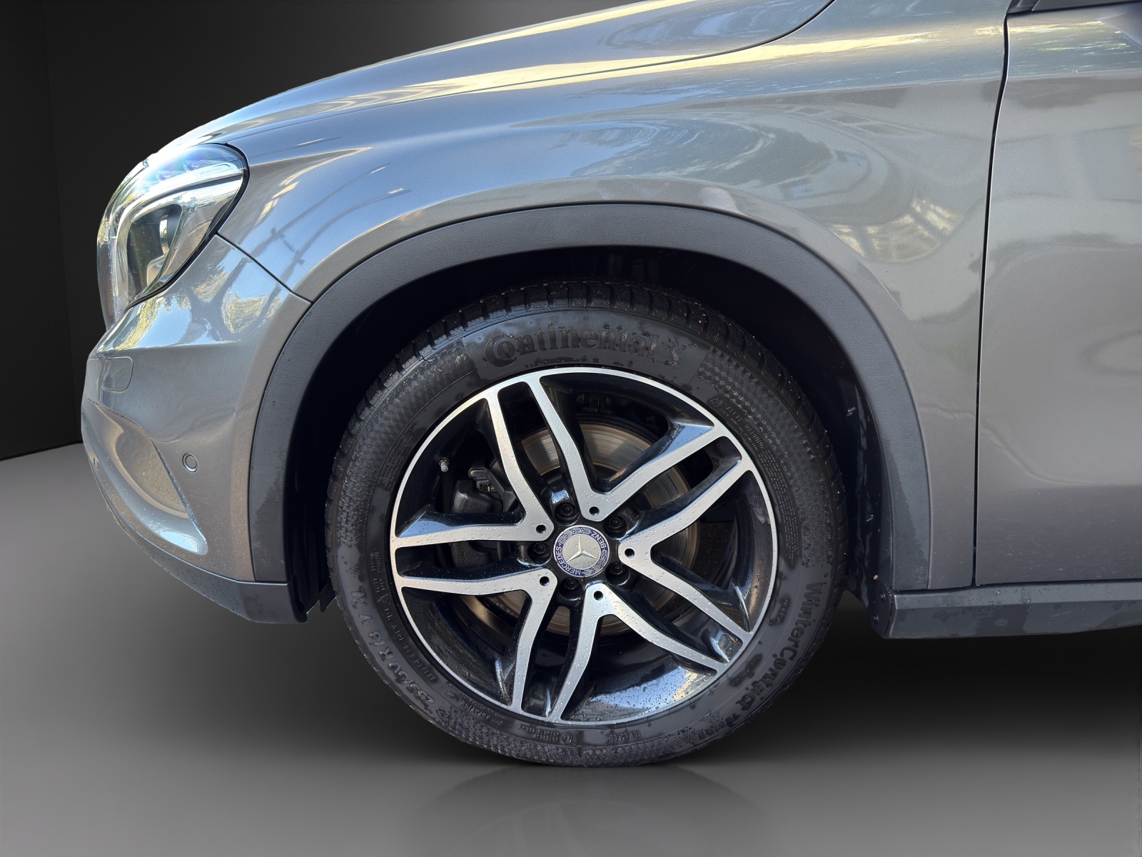 MERCEDES-BENZ GLA 250 Urban 4Matic 7G-DCT-image-13