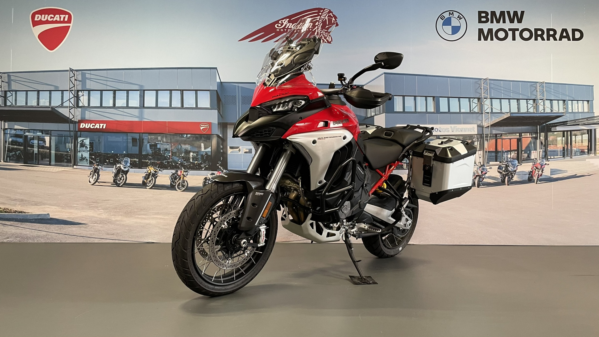 DUCATI Multistrada 1160 V4 Rally-showroom-element-2