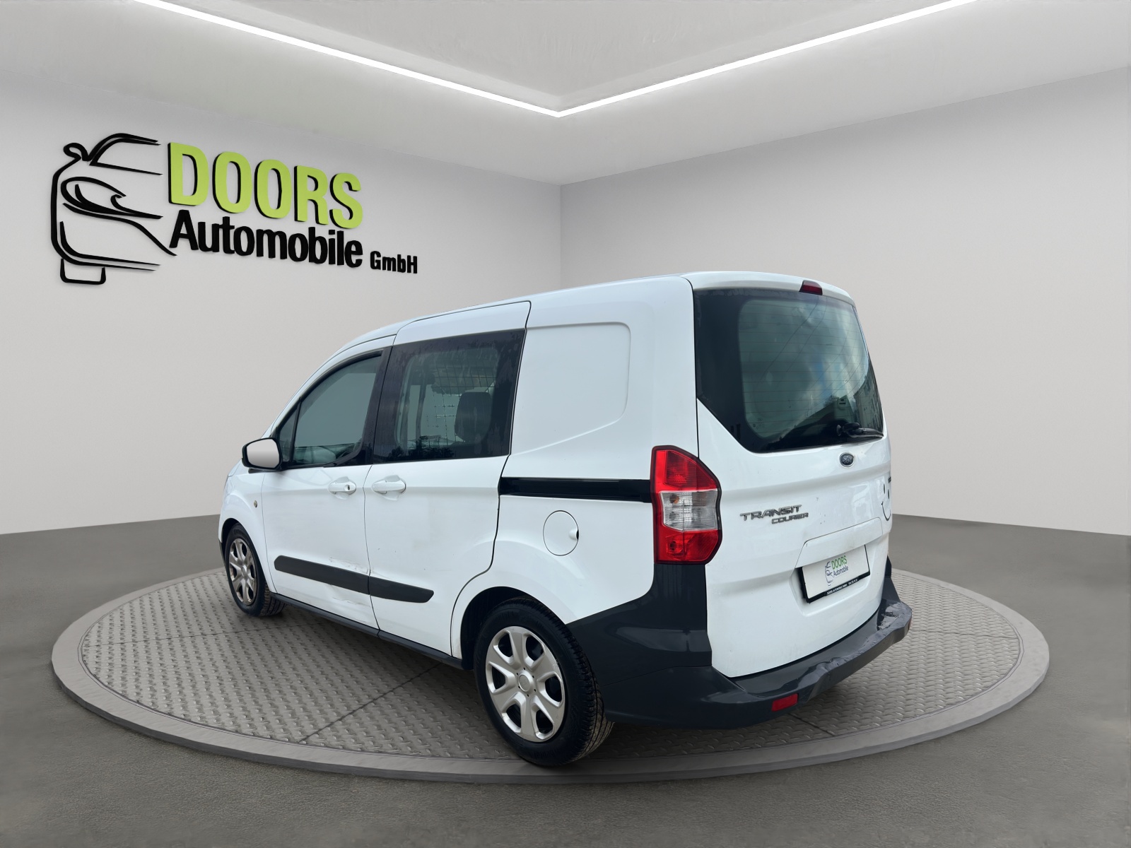FORD Transit Courier Van 1.0 EcoBoost Trend-image-5